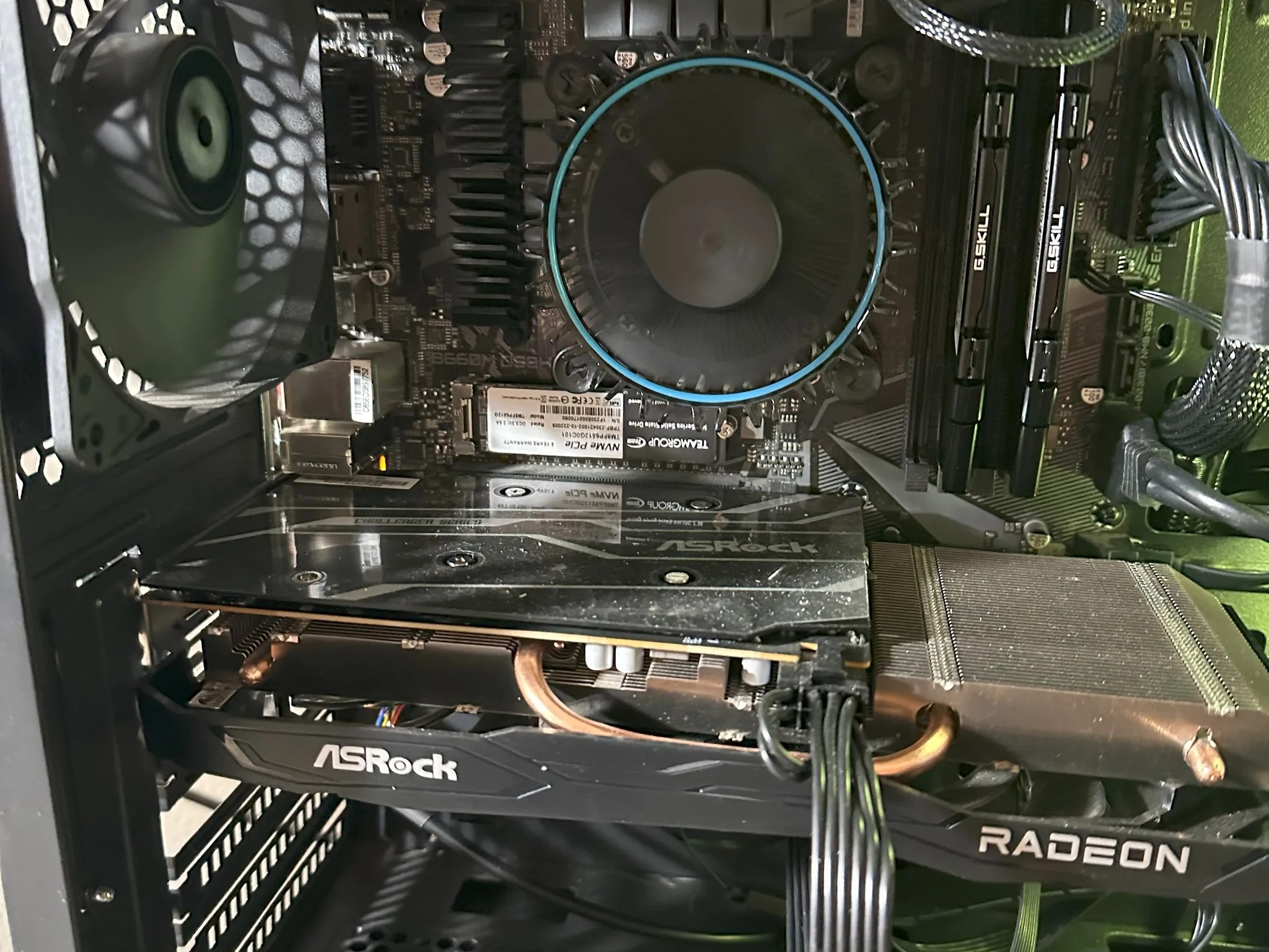 Entry Level 1080P Core i3 12100F with AMD RX6600  gaming PC