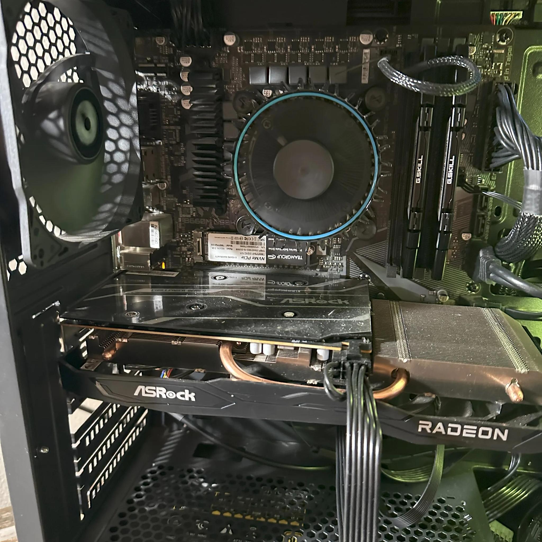 Entry Level 1080P Core i3 12100F with AMD RX6600  gaming PC