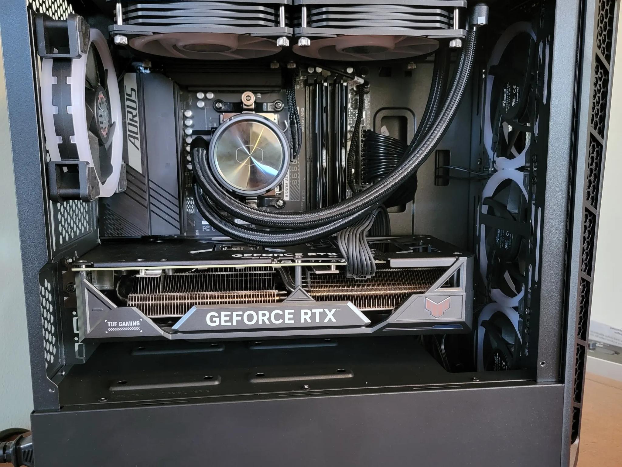 **Mini Master**| AMD9 7900x| RTX 4070 Ti| 64GB