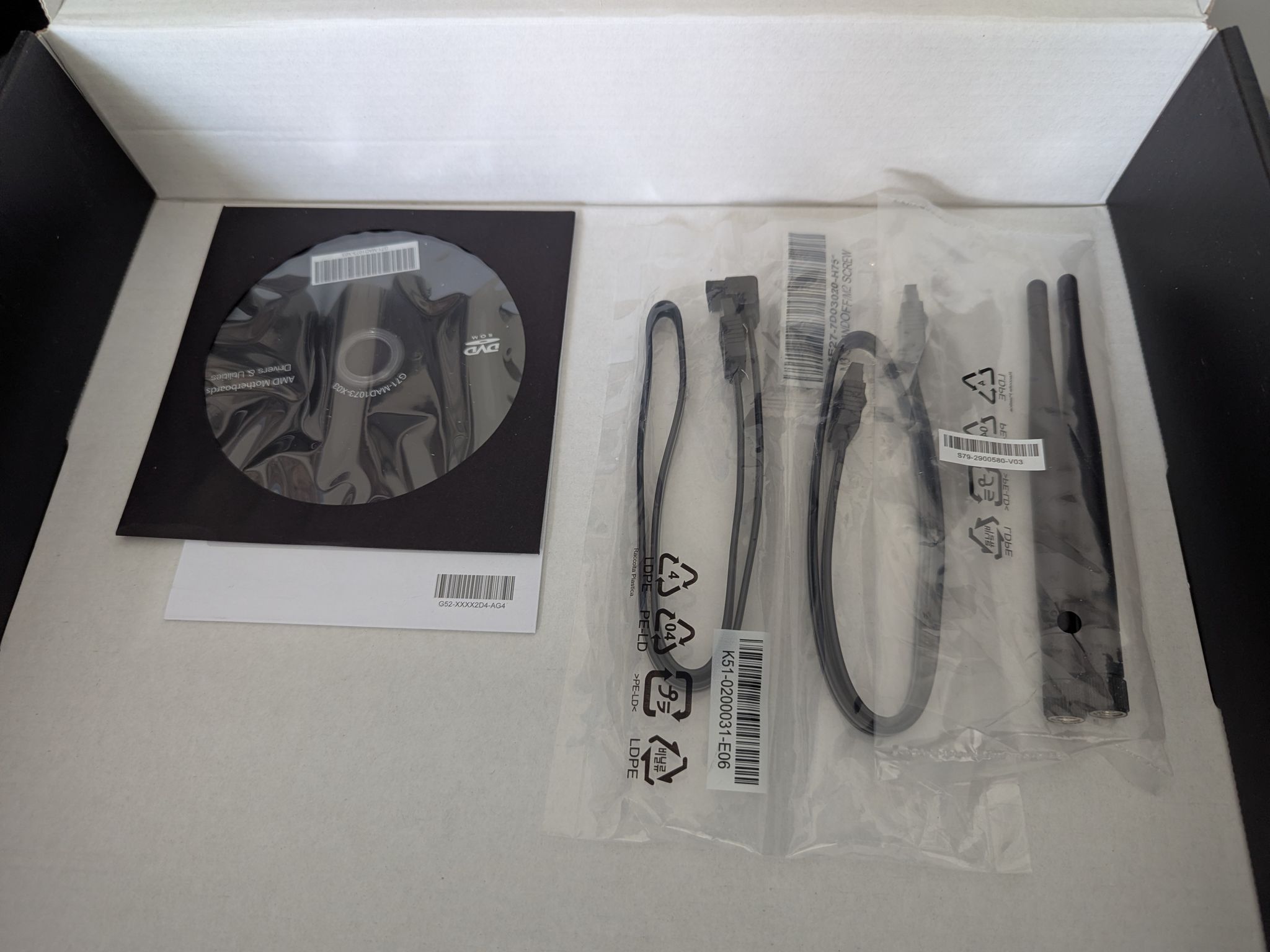 MSI B550 MAG Tomahawk Max WiFi AMD AM4 ATX Motherboard ** READ DESCRIPTION **