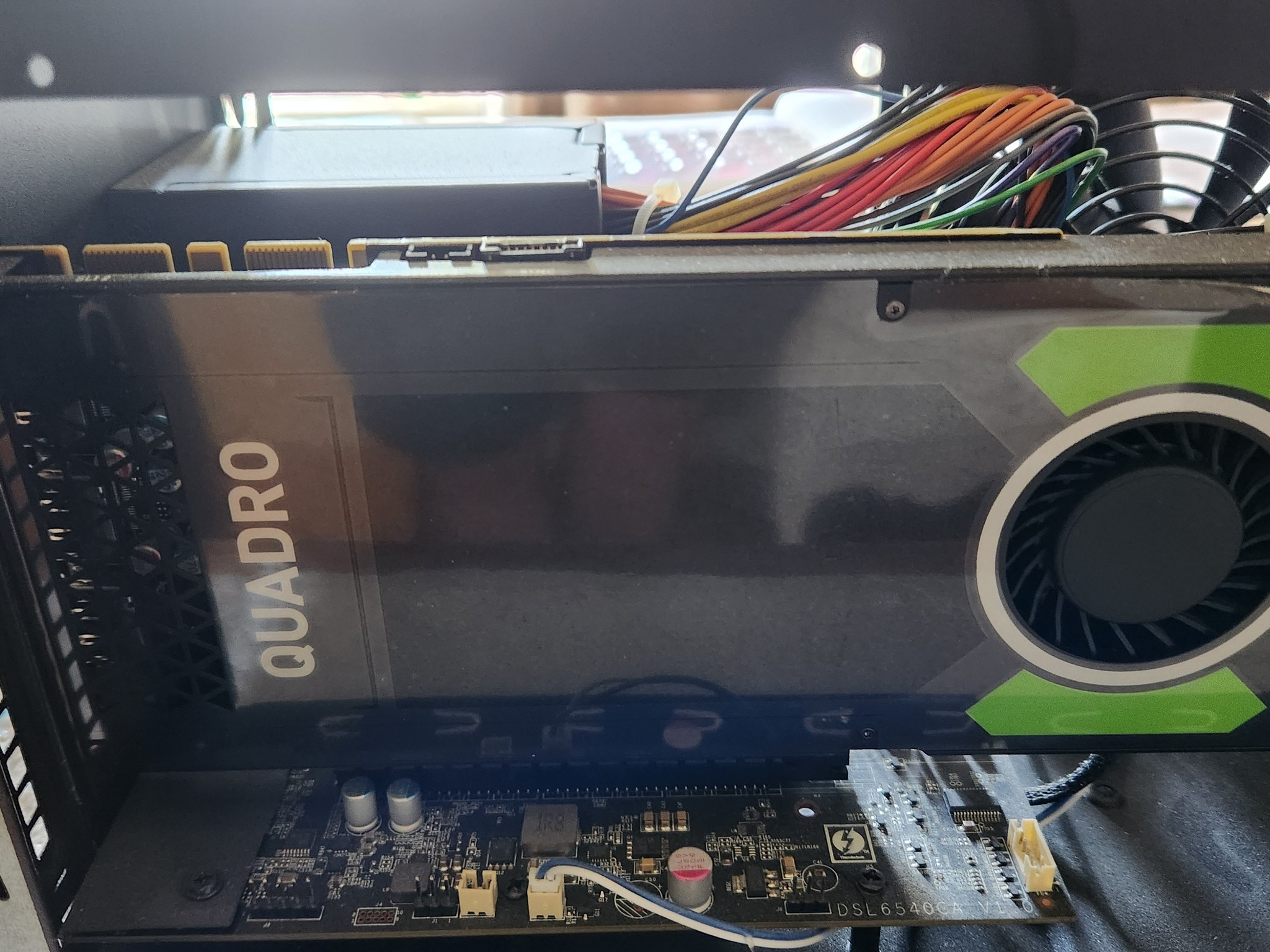 PNY QUADRO P4000 with SONNET EGPU 550 CASE