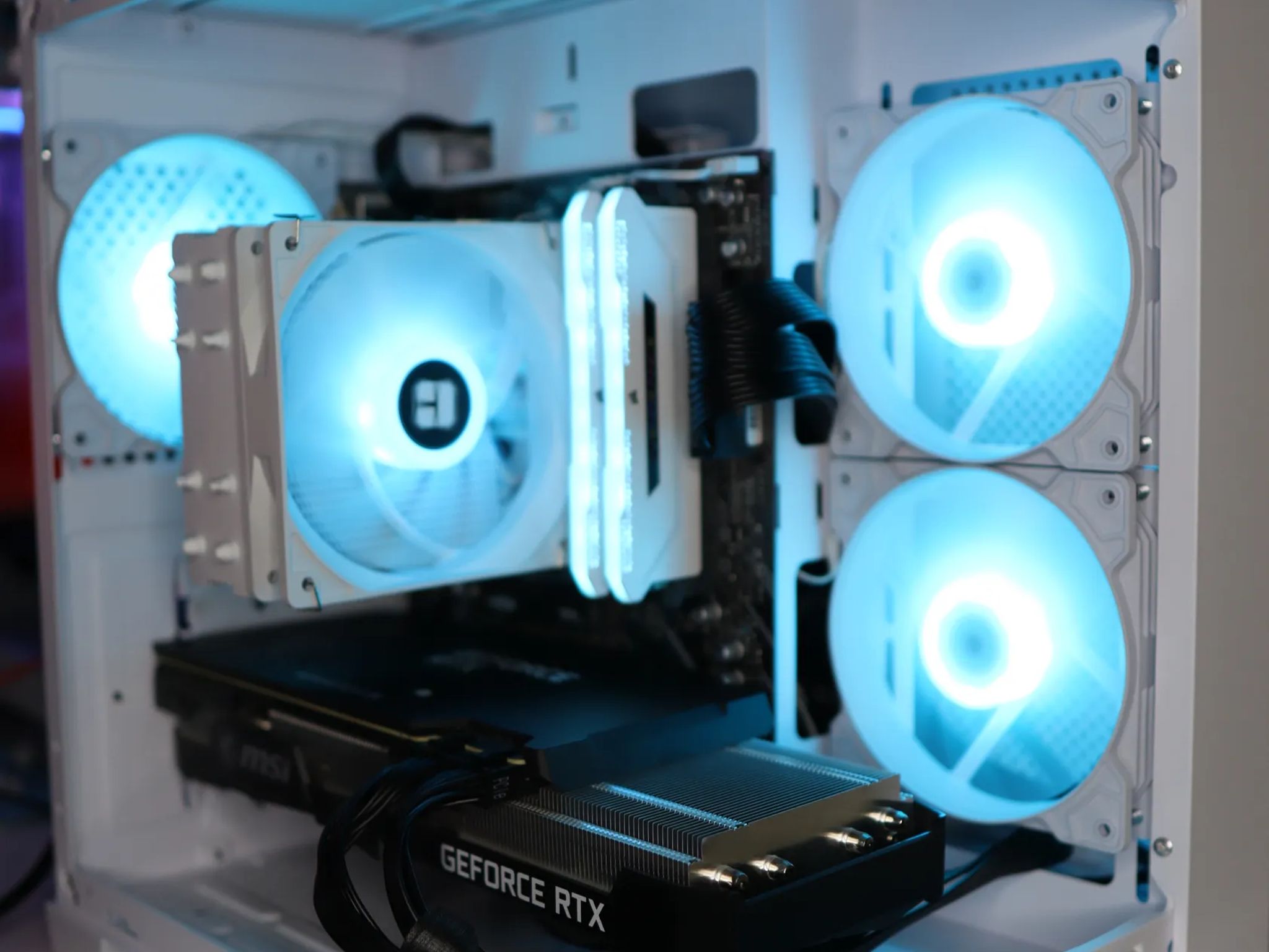 1080p/1440p Gaming PC | RTX 3070 | RYZEN 7 3700X | 32GB RAM | WIFI |