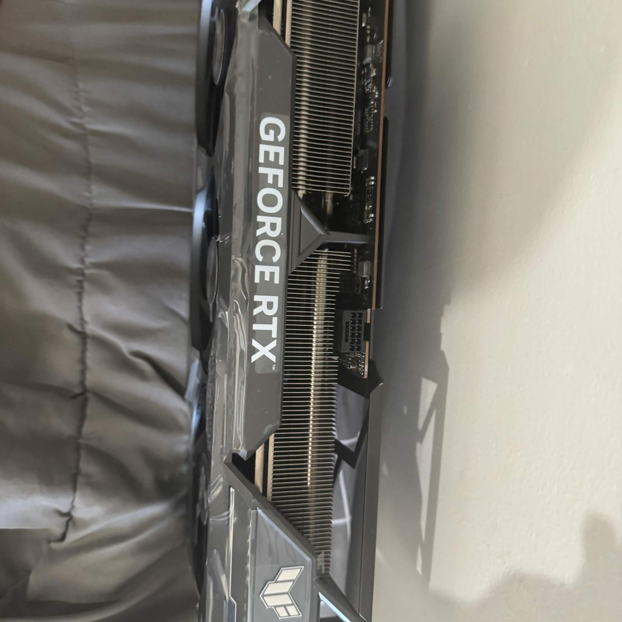 ASUS TUF GAMING OC GeForce RTX 4090 *UNTESTED*