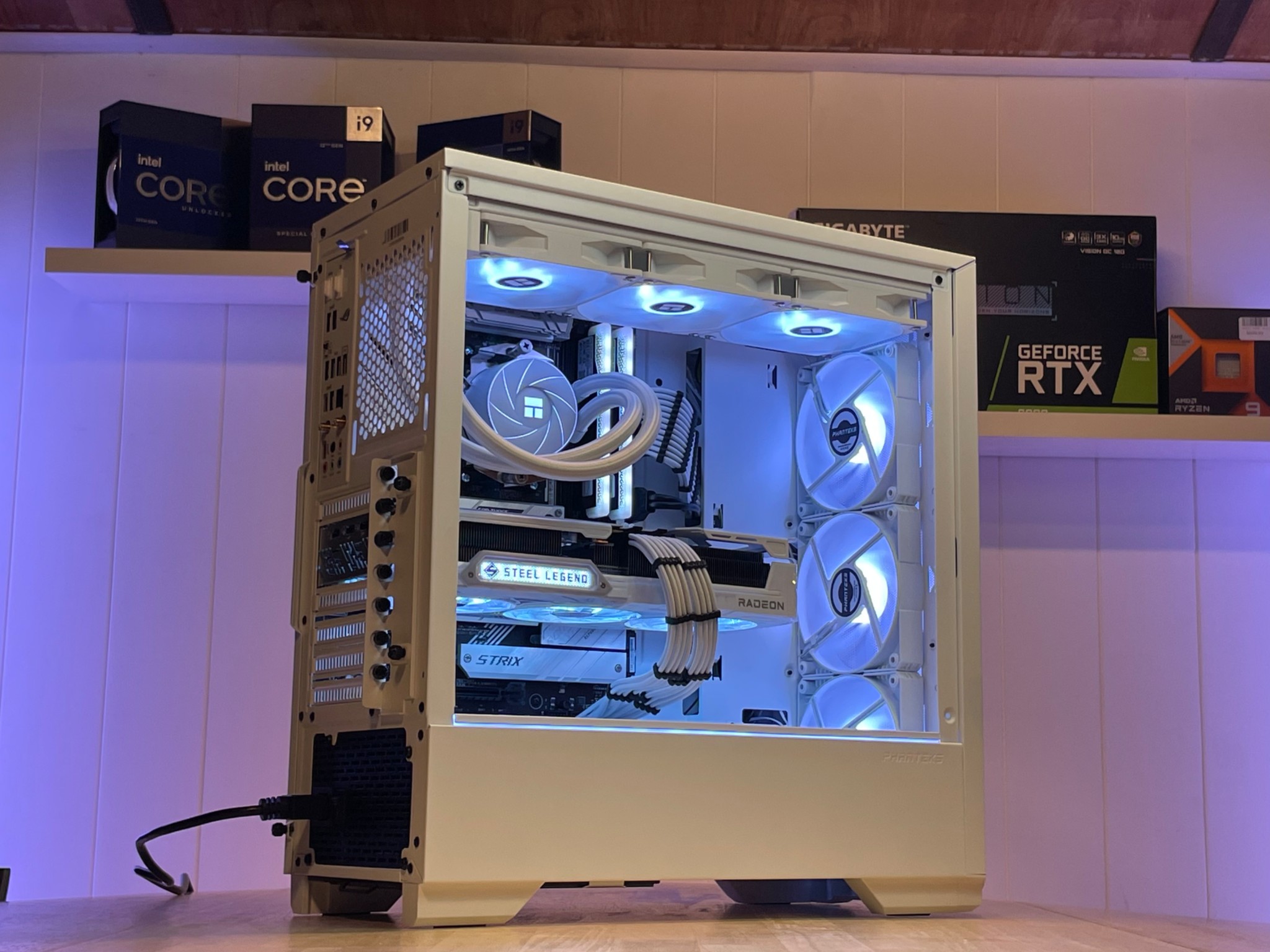 9070XT | Ryzen 5 7600 | “Lunar Eclipse”