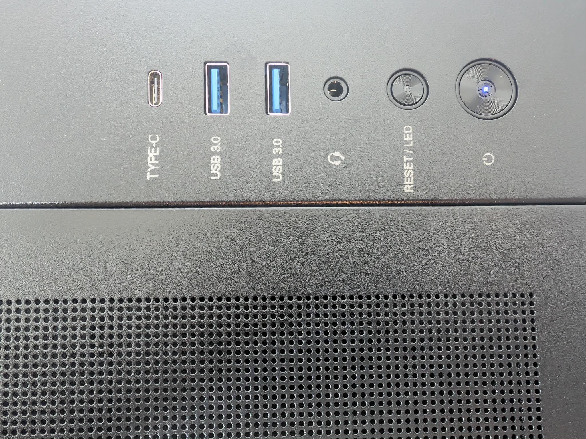 RTX 5070 | I7 12700 | 64GB DDR5 | Z790 motherboard | 360mm AIO | Windows 11 home