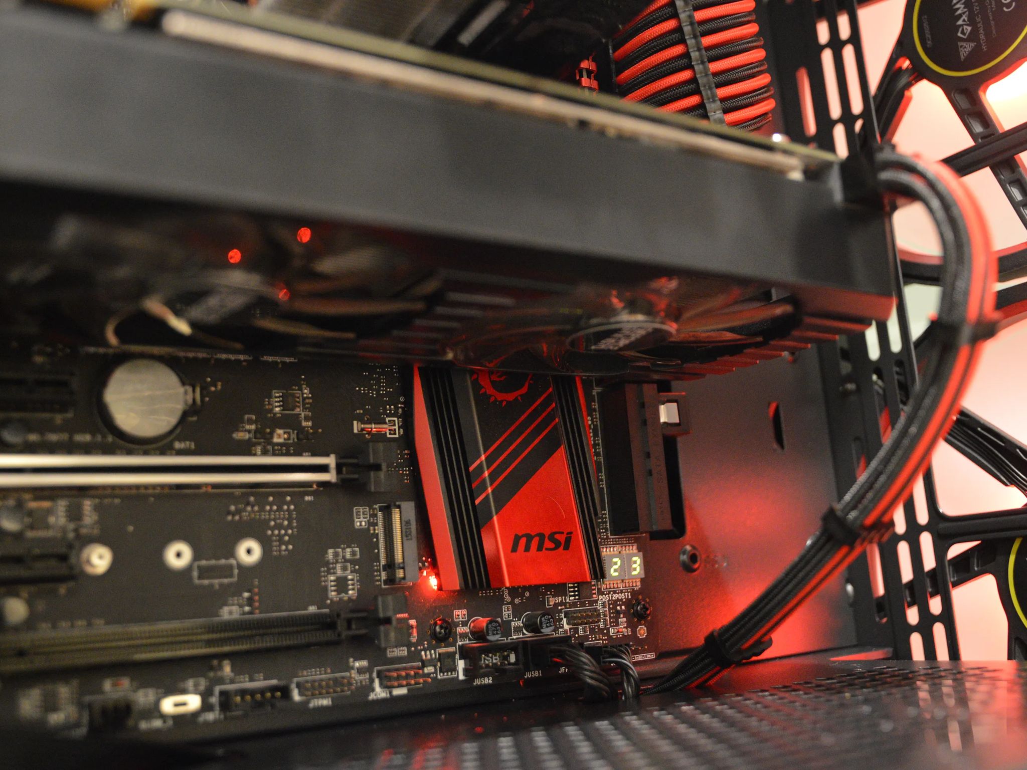 ⚫️🔴 Midnight Cherry 🔴⚫️ | Intel i5-6600K | NVIDIA GTX 1070 8GB | 16GB RAM | 256GB SSD + 1TB HDD |