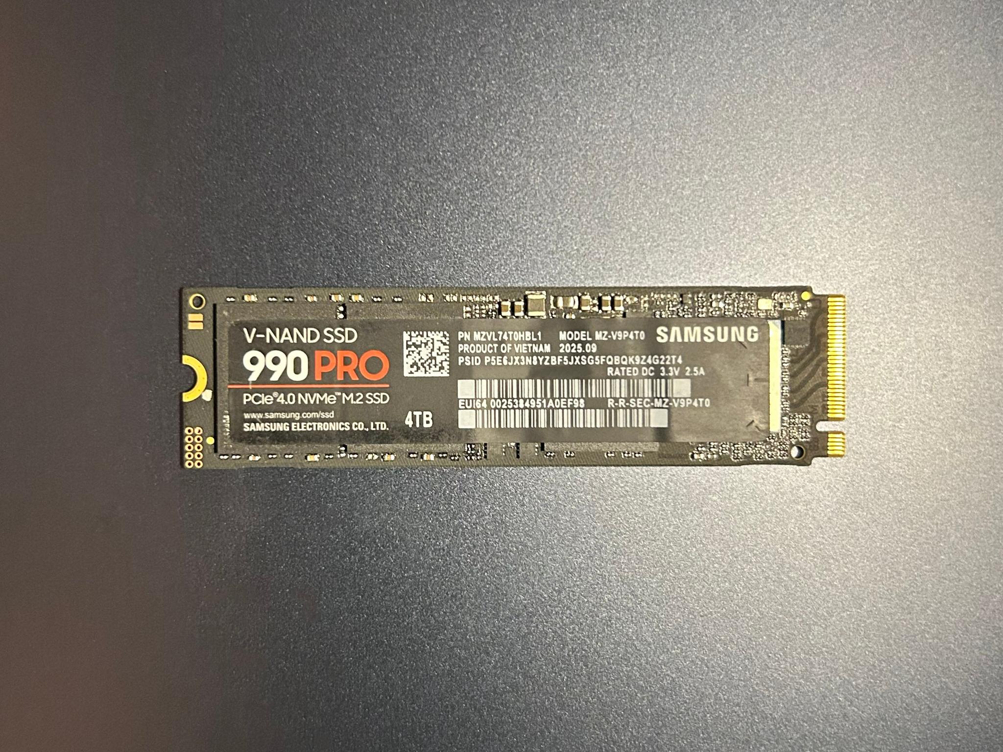 Samsung 990 PRO 4TB NVMe PCIe 4.0 M.2 2280