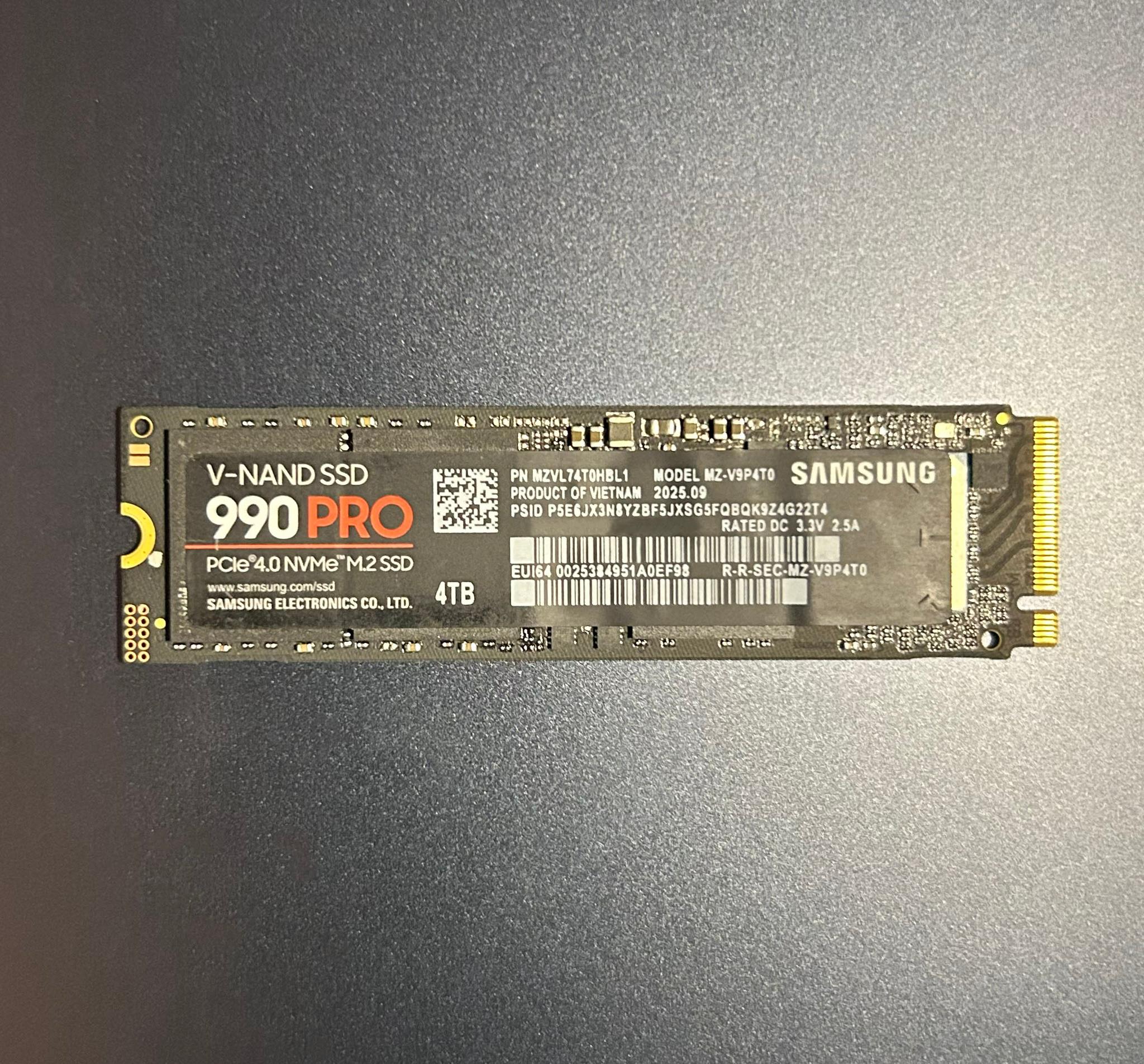 Samsung 990 PRO 4TB NVMe PCIe 4.0 M.2 2280