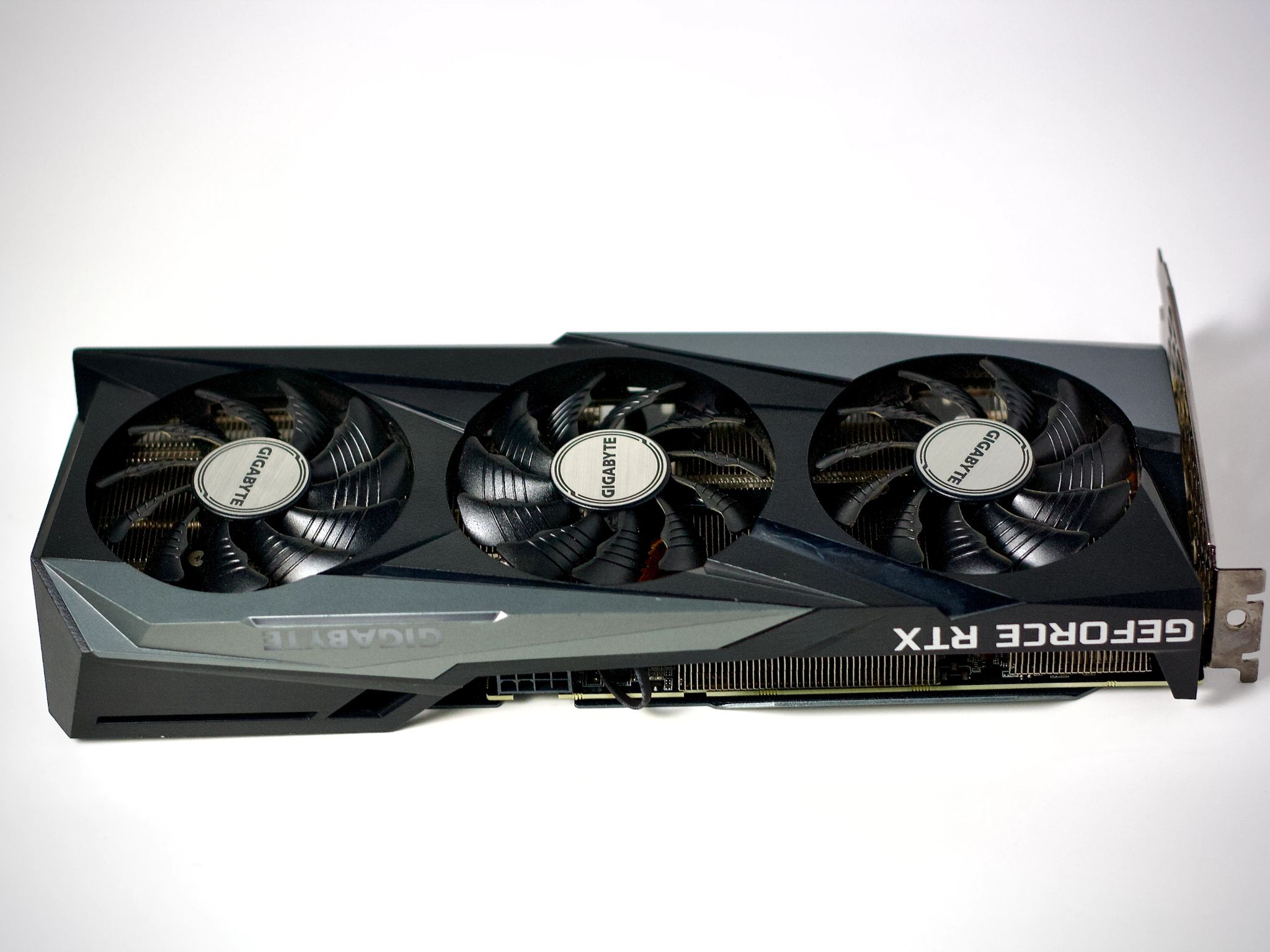 ゆう Gigabyte NVIDIA GeForce RTX 3060 12GB GDDR6 — Tested, Excellent