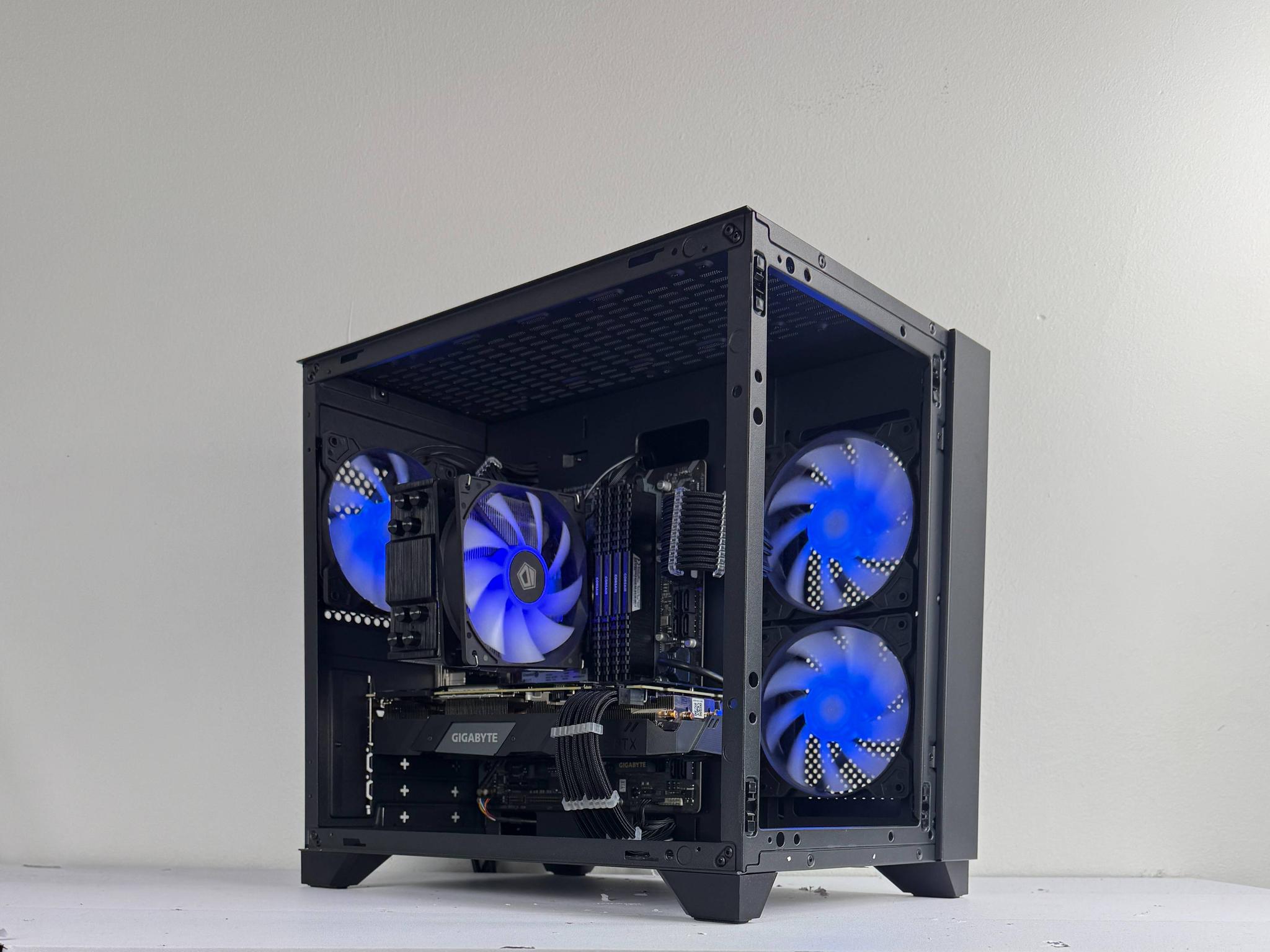 🌙Nocturne🌙 | 1080p Gaming PC | Intel i7 9700F | Gigabyte RTX 2070 Super | 32GB DDR4 3200MHz
