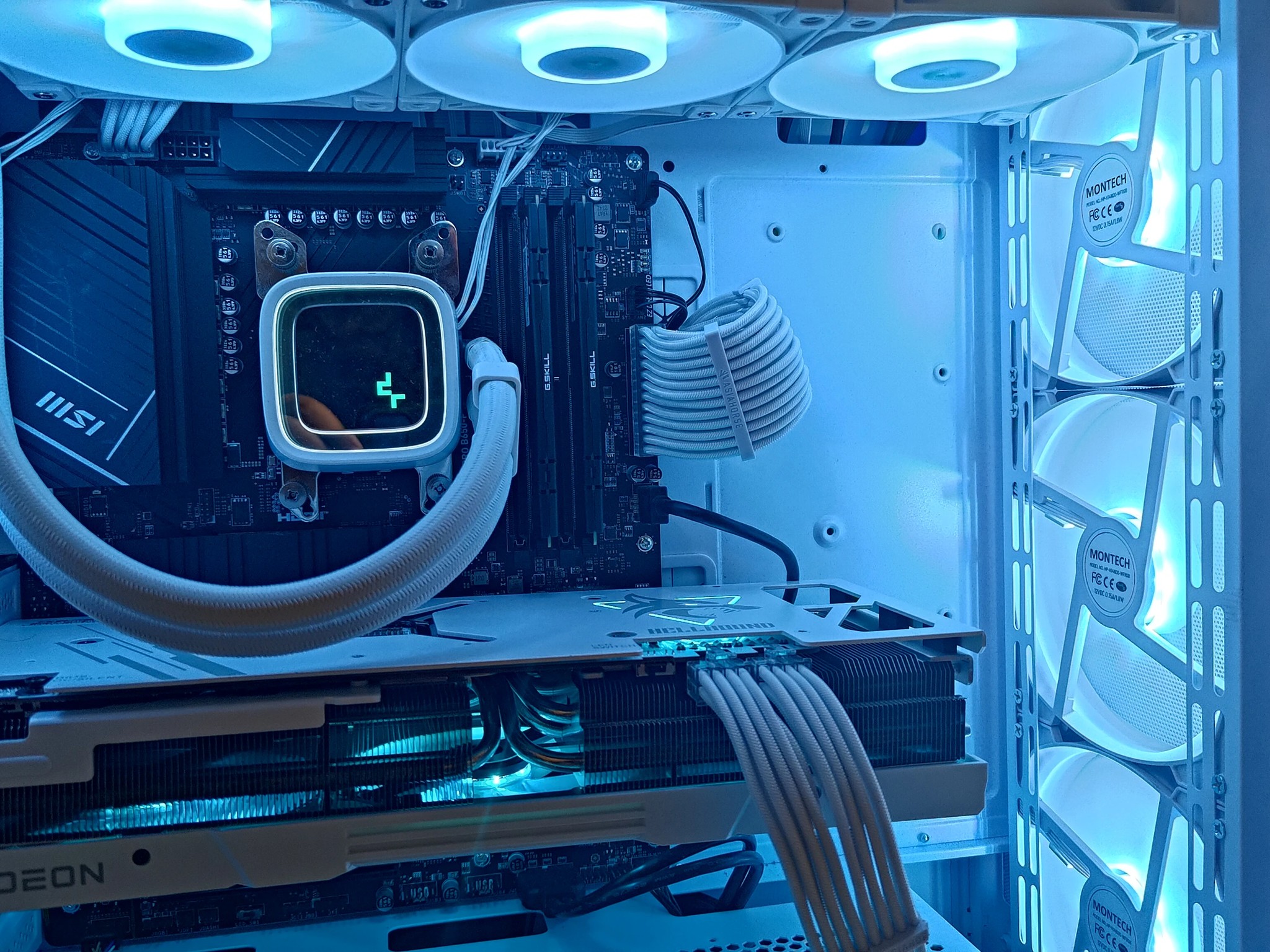 4k Gaming Monster! Ryzen 7800X3D | RX 7900XTX | 32GB Ram | 1TB NVME