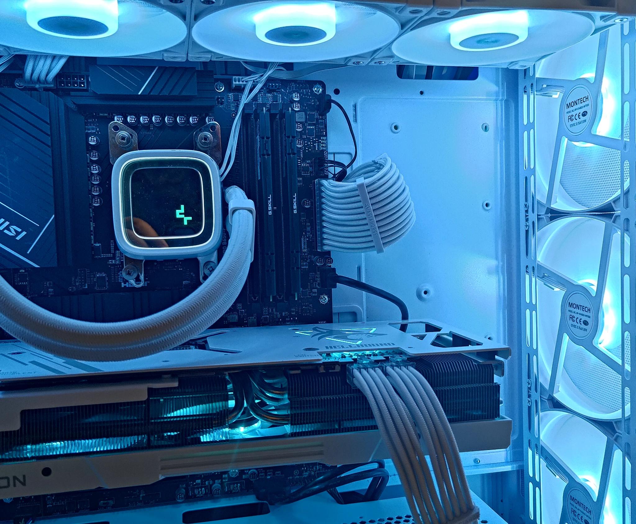 4k Gaming Monster! Ryzen 7800X3D | RX 7900XTX | 32GB Ram | 1TB NVME