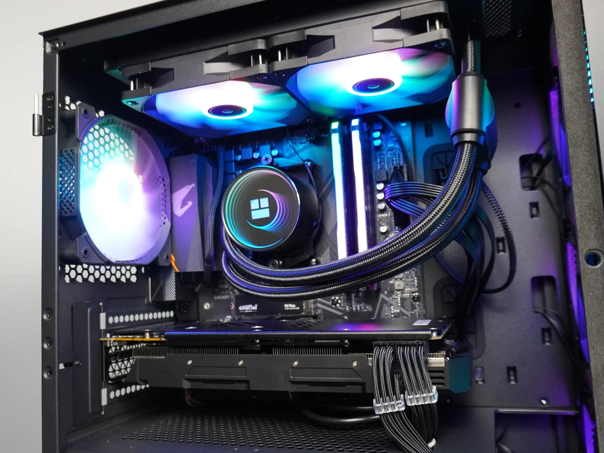 🖤Stealth🖤 1440p/1080p Perfect Value PC | 💚GTX 1080ti 11GB 🧡Ryzen 5 5600 | 16GB RAM  💪| 1TB NVME 🔥