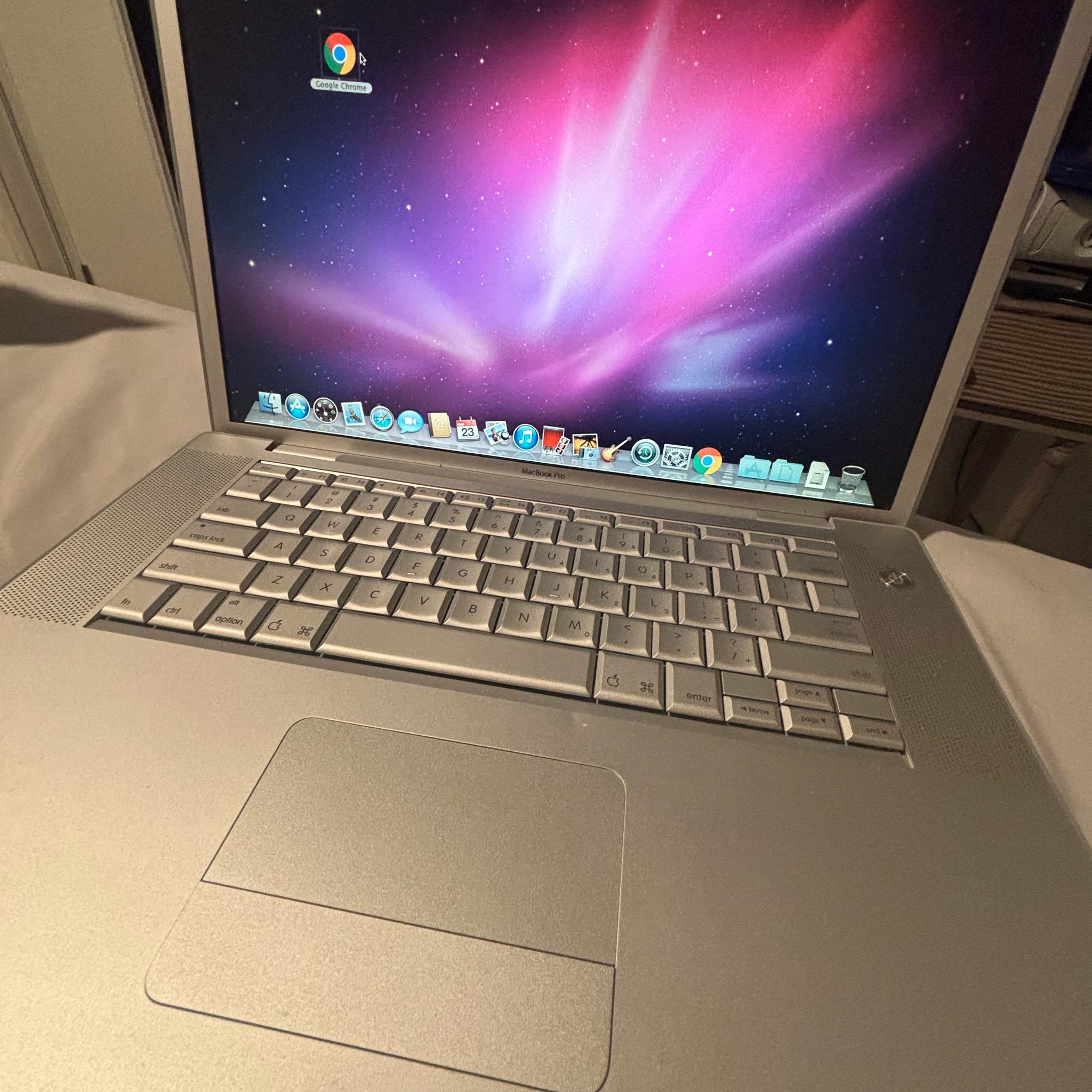 Apple MacBook Air