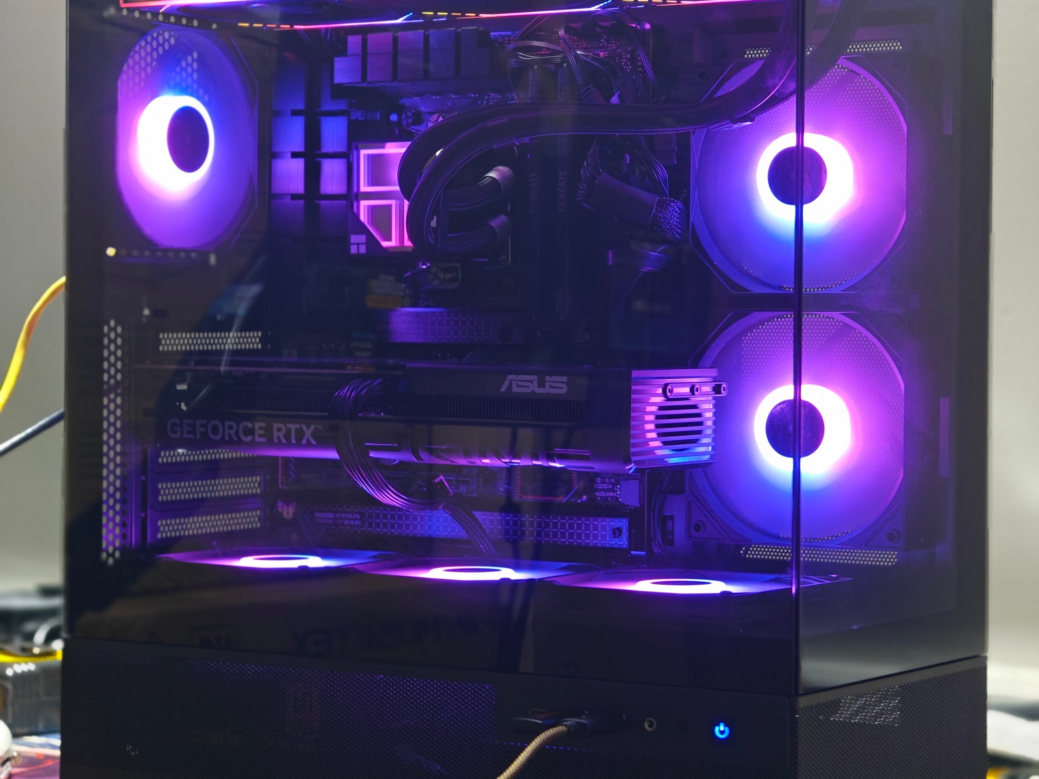 AWESOME WARZONE GAMING PC
