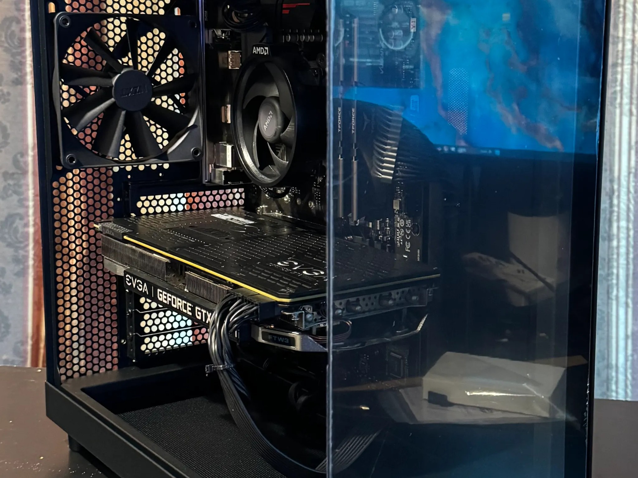 MIDNIGHT ASSASIN -GTX 1080 ti Evga + Ryzen 7 3700x+ 32 Gb Ram