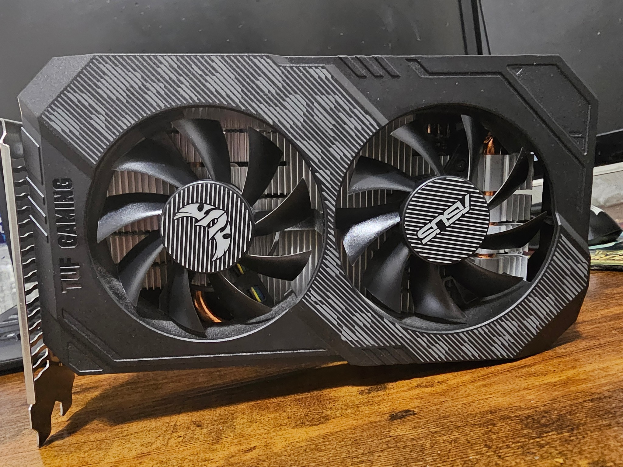 Asus Tuf Gtx 1660 super 6GB
