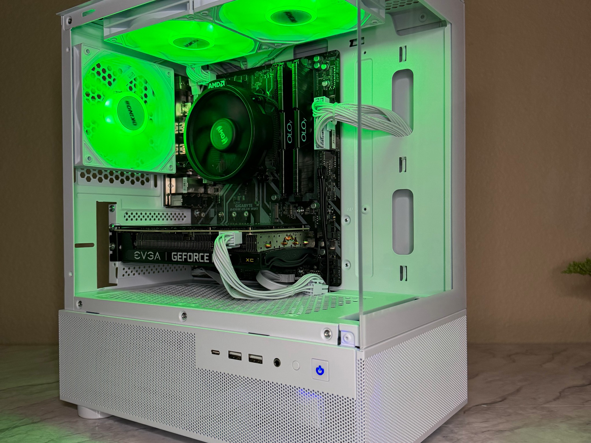 rtx 3060 TI | ryzen 5 3600 | 1tb | 16gb ram| gaming pc