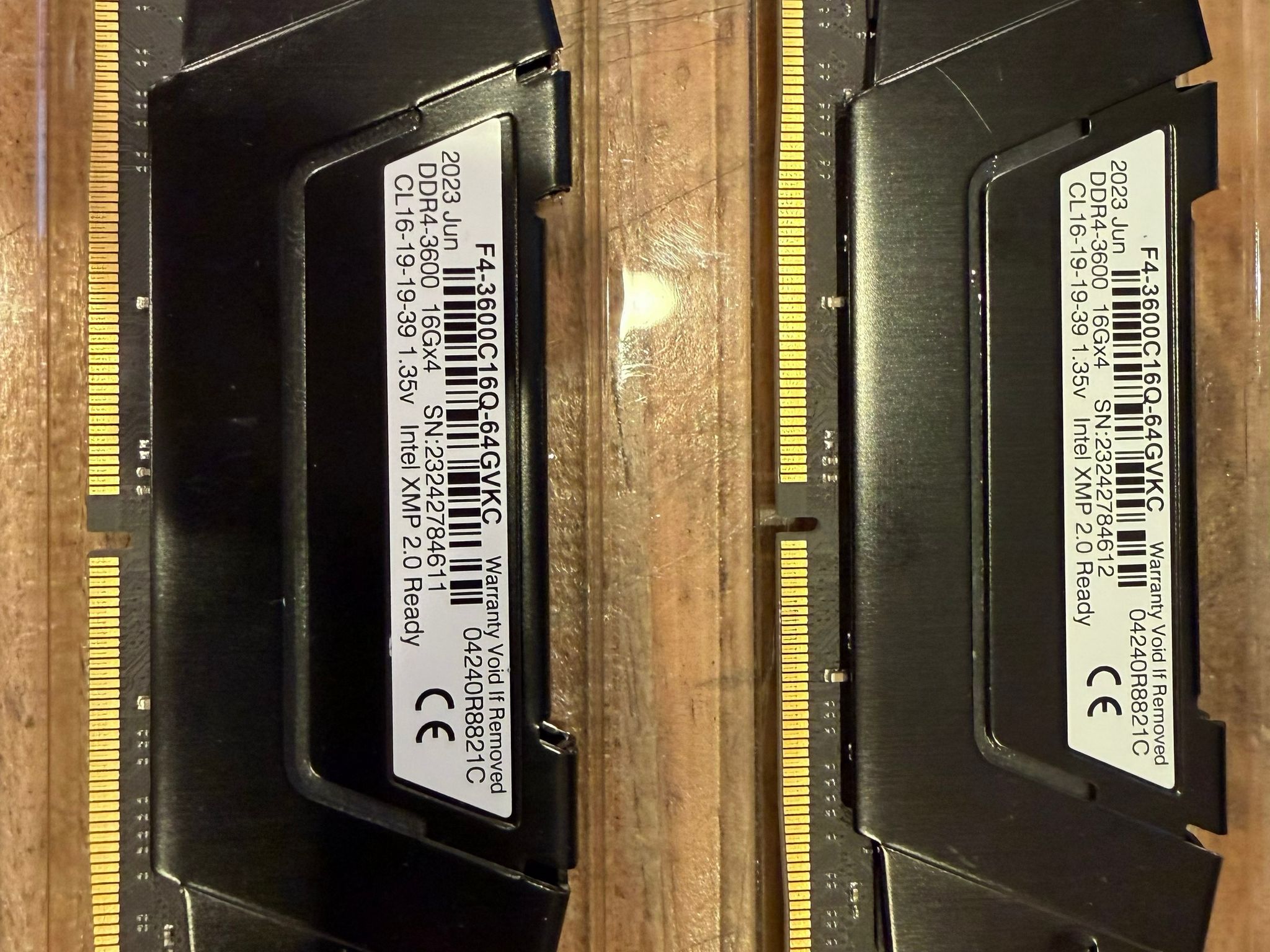 G.Skill Ripjaws V DDR4-3600 16GB x 4 CL 16-19-19-39 1.35V