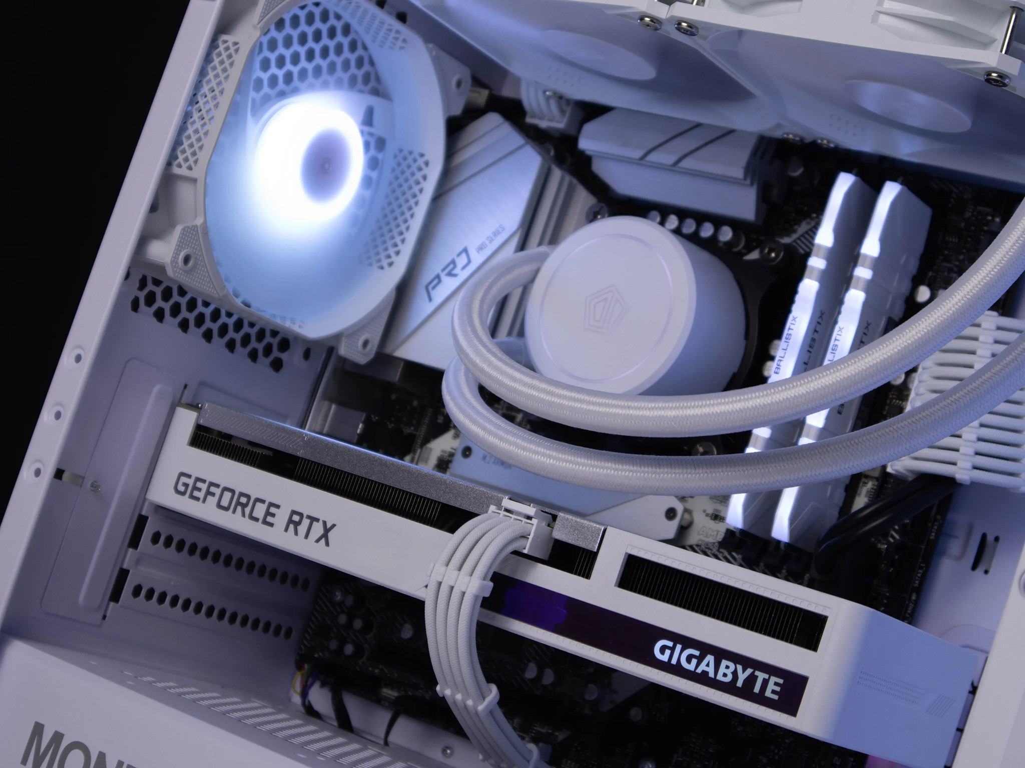 Blizzard (RTX 3060 | Intel i5-10600 | 16gb RAM)