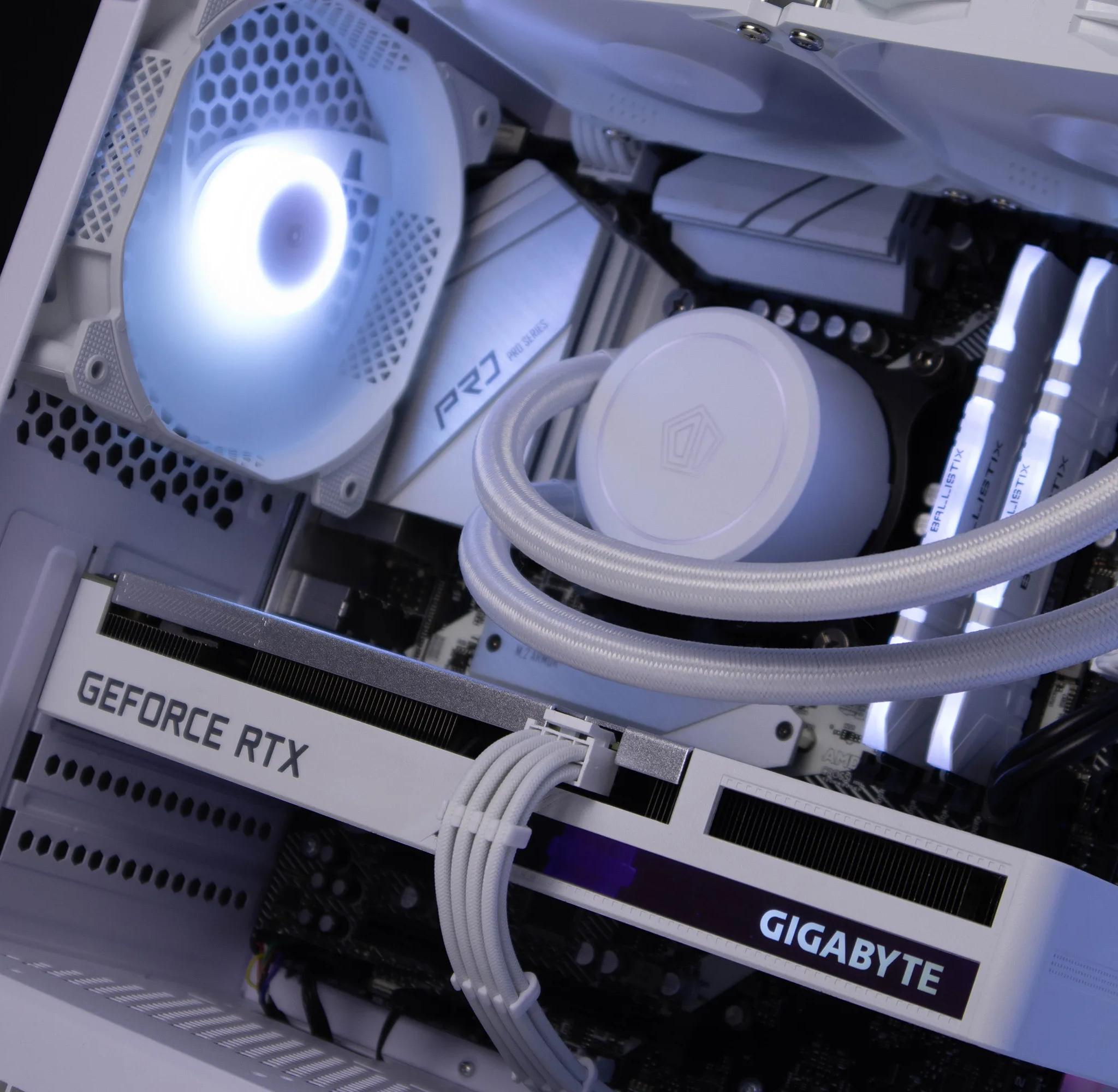 Blizzard (RTX 3060 | Intel i5-10600 | 16gb RAM)