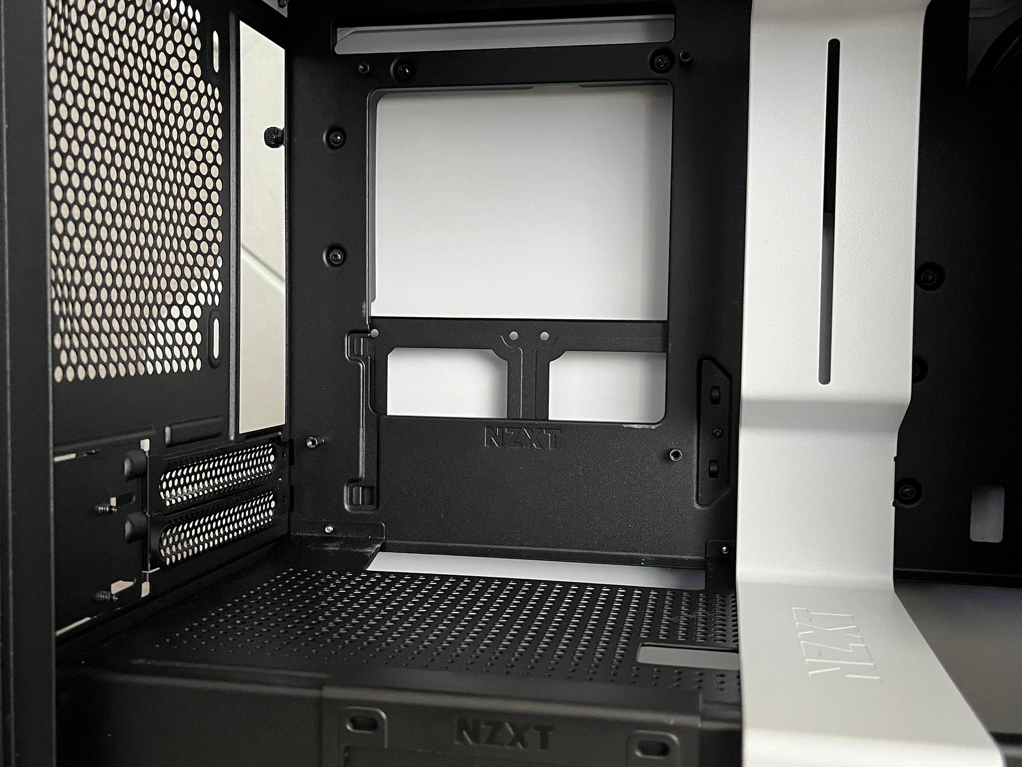 **SUMMER SALE** NZXT H210 MINI ITX GAMING CASE -  GREAT CONDITION