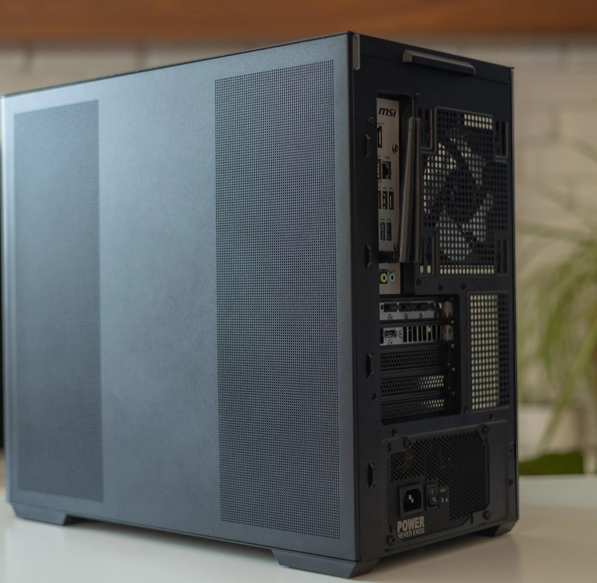 [SALE] RTX 3090 24GB, Ryzen 7 7700, 32GB DDR5 6000, 2TB NVME, WiFi, High End Gaming PC/Workstation