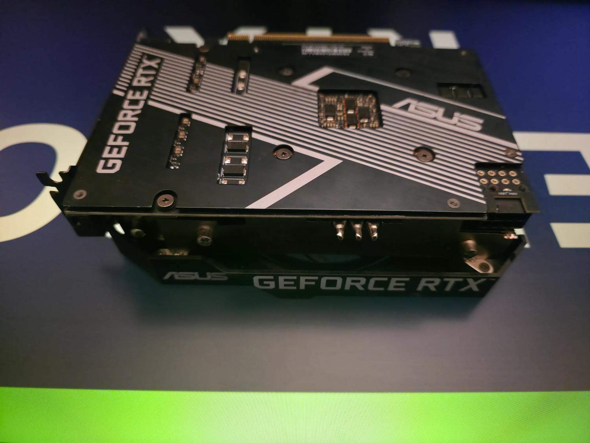 RTX 3060 12GB Asus Phoenix V2
