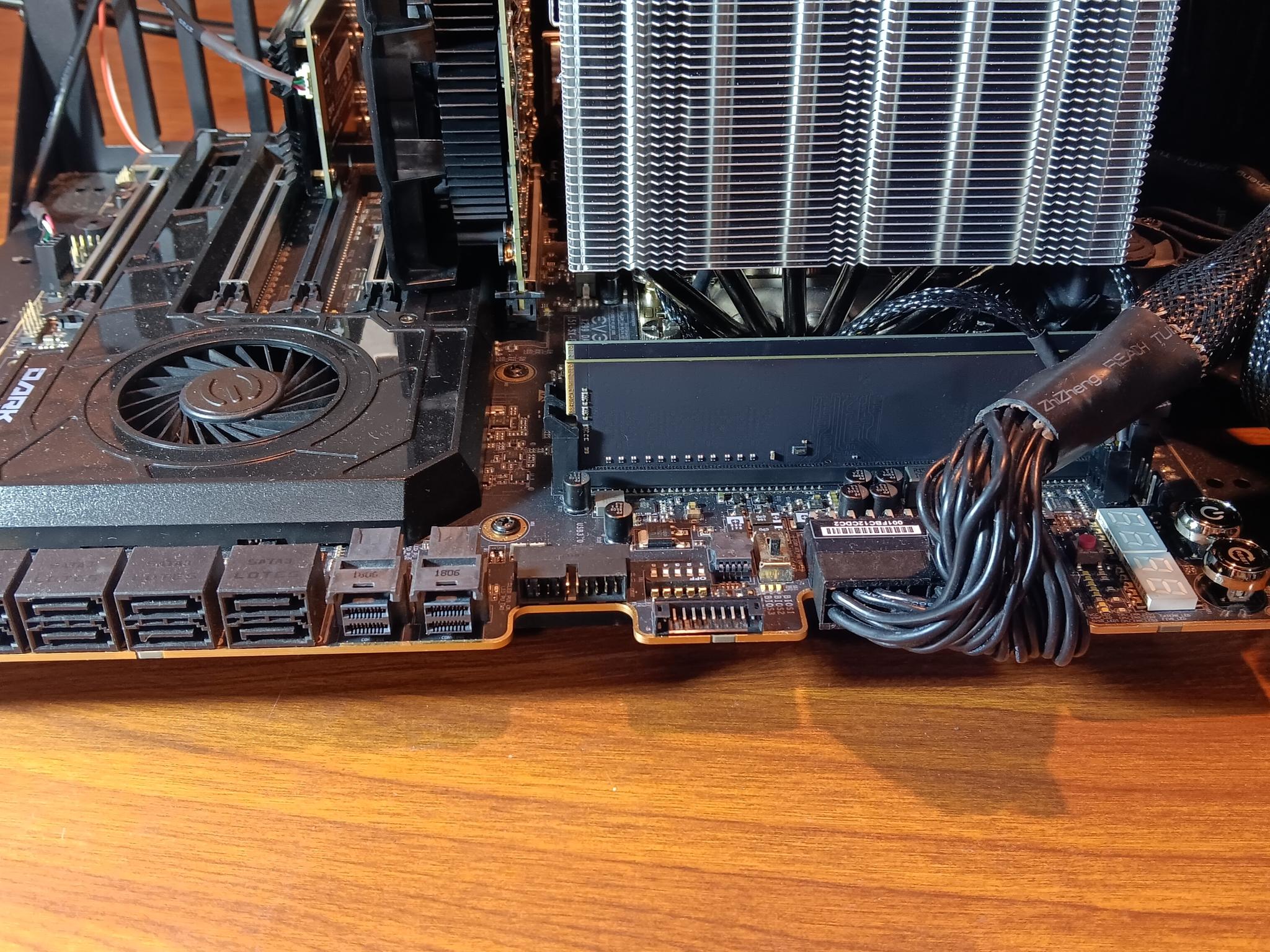 EVGA X299 Dark, Core i9 10900X, 32GB RAM, 1TB NVMe, Testbench ** READ DESC**