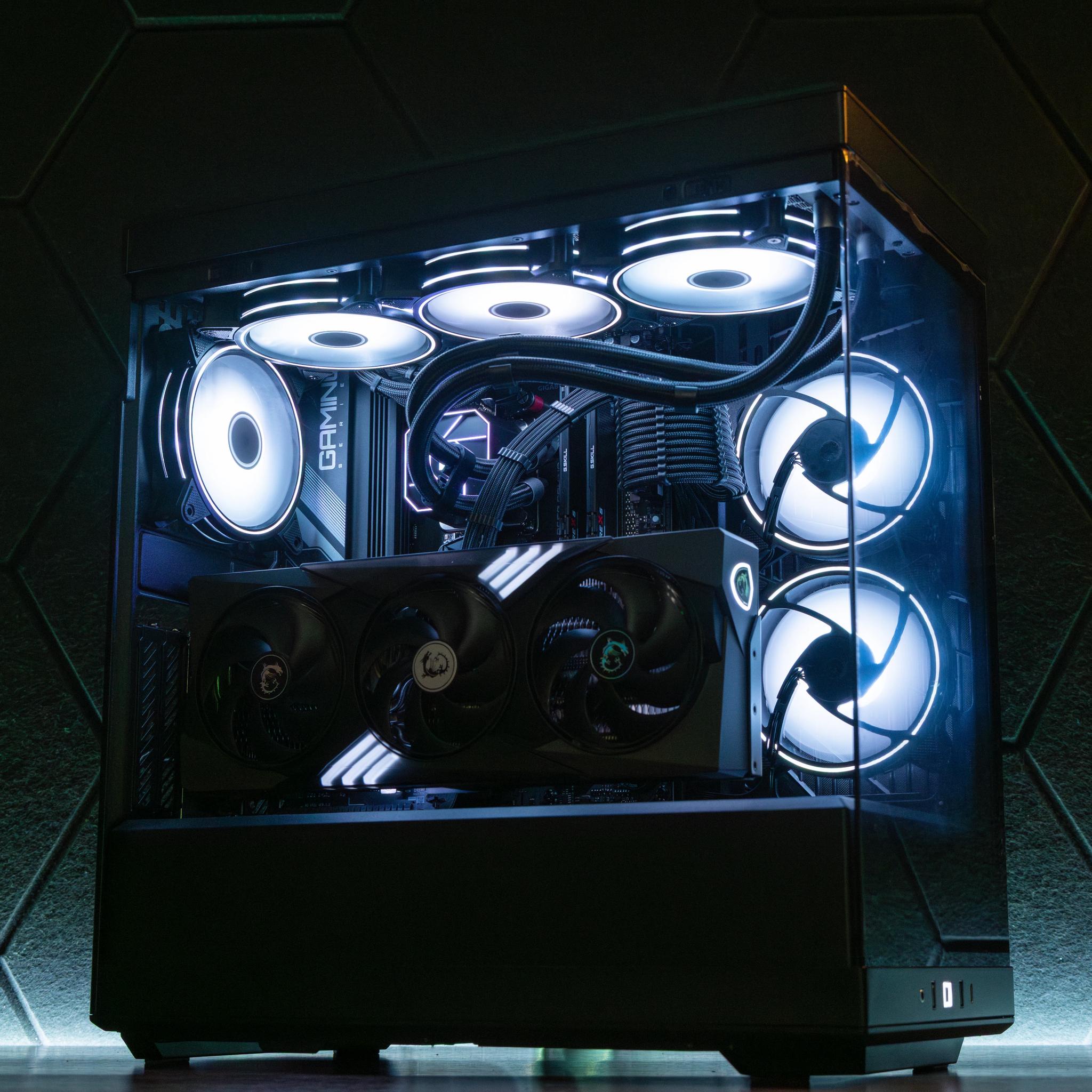 ☄️ Onyx 2.0 ☄️ RTX 5070ti / AMD R7 9700X / 2TB NVME / 32GB DDR5 RAM / 360 AIO / Windows 11 Pro
