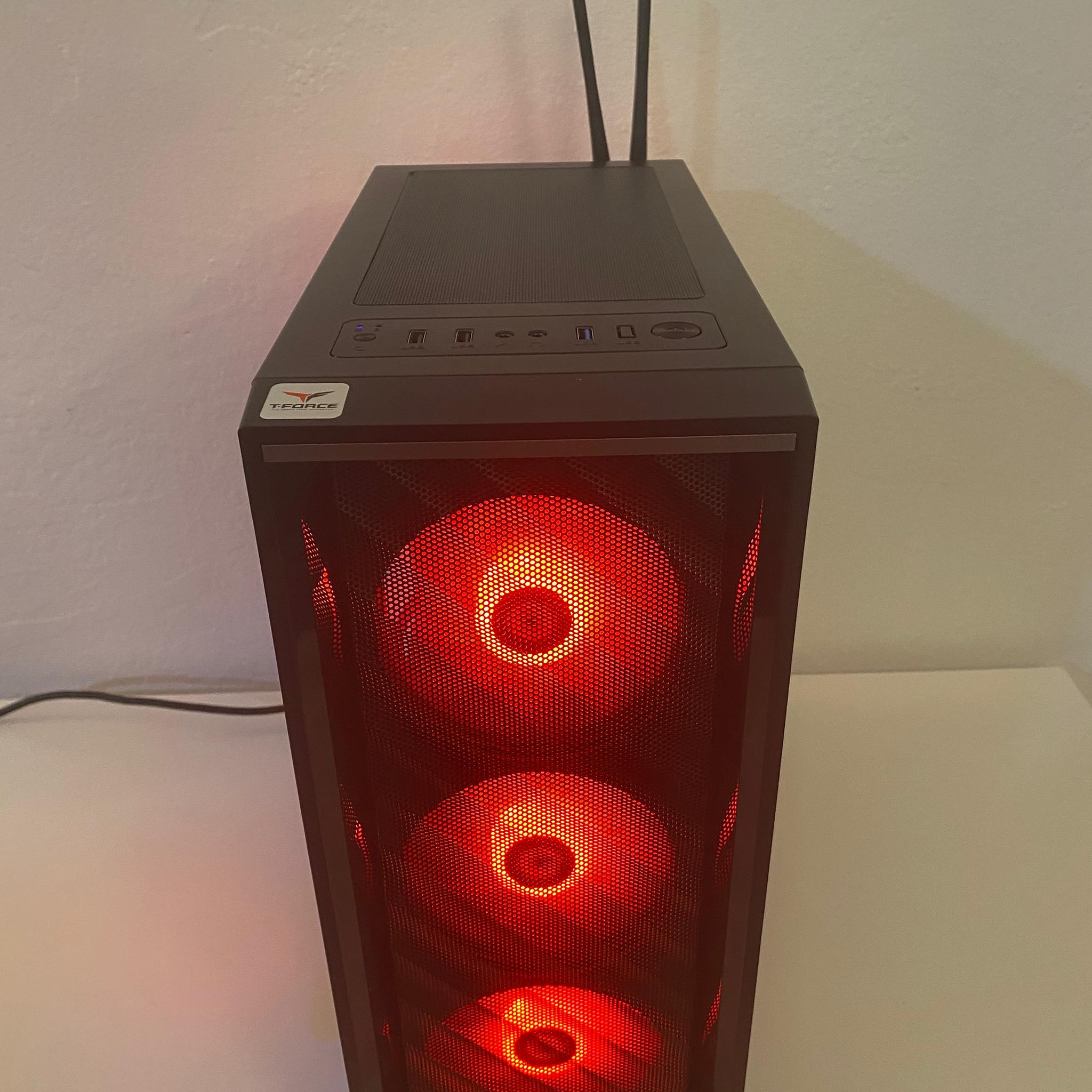Gaming PC - GTX 1070, Intel i3 8100, 512 SSD, HDD, 16GB DDR4, Windows 10