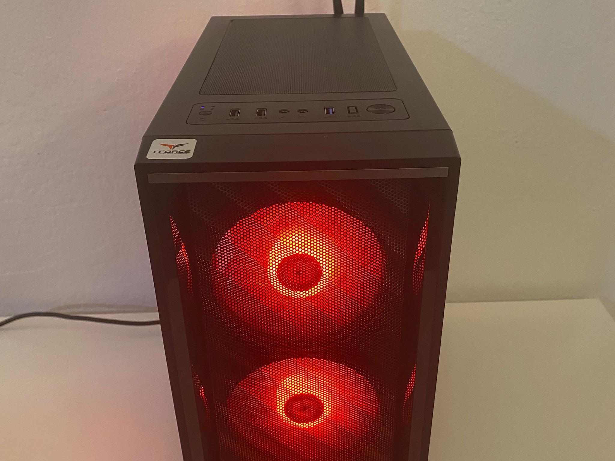 Gaming PC - GTX 1070, Intel i3 8100, 512 SSD, HDD, 16GB DDR4, Windows 10