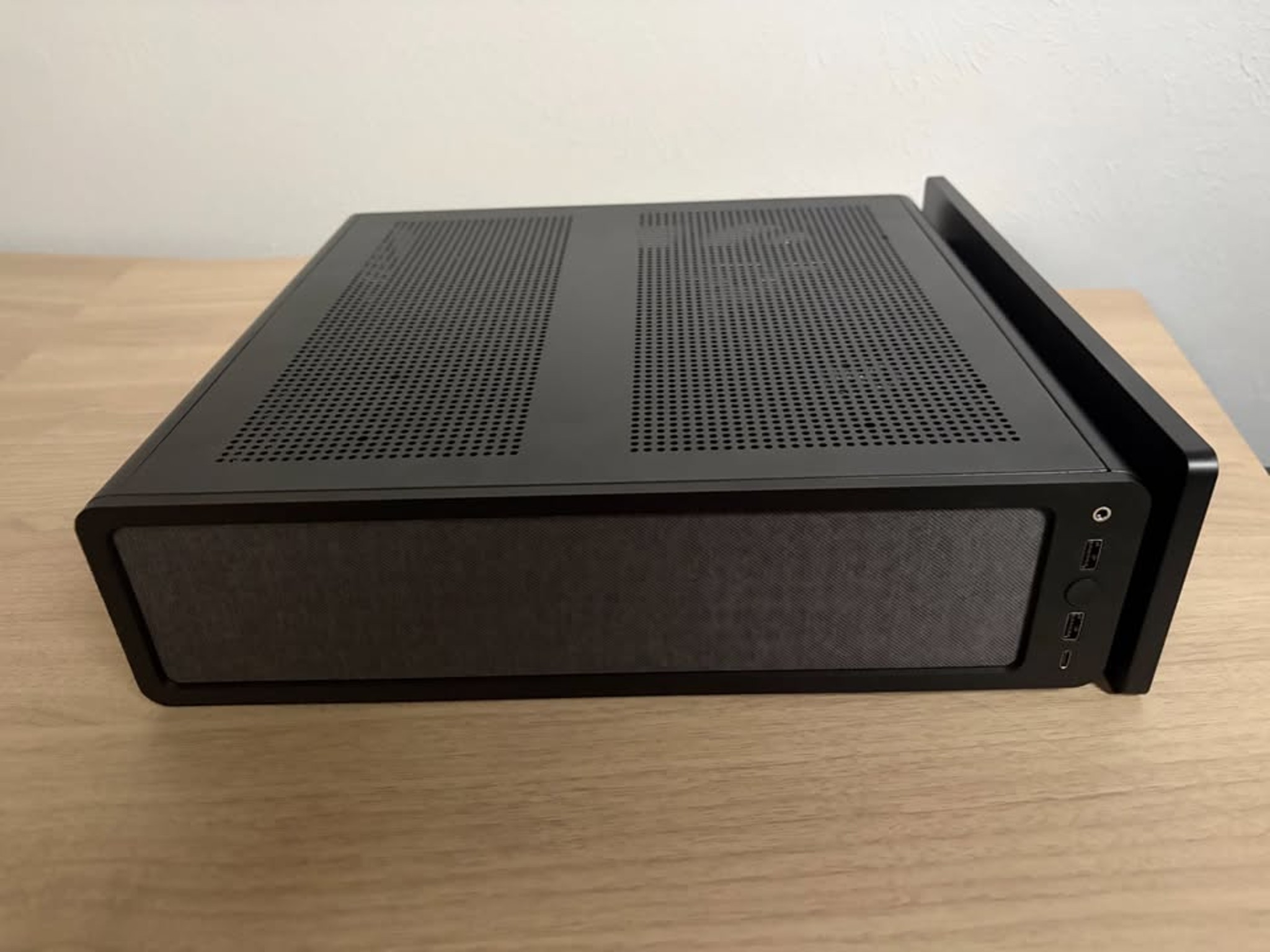 RTX 3060 12GB + Ryzen 5 3600 SFF ITX Custom Gaming PC