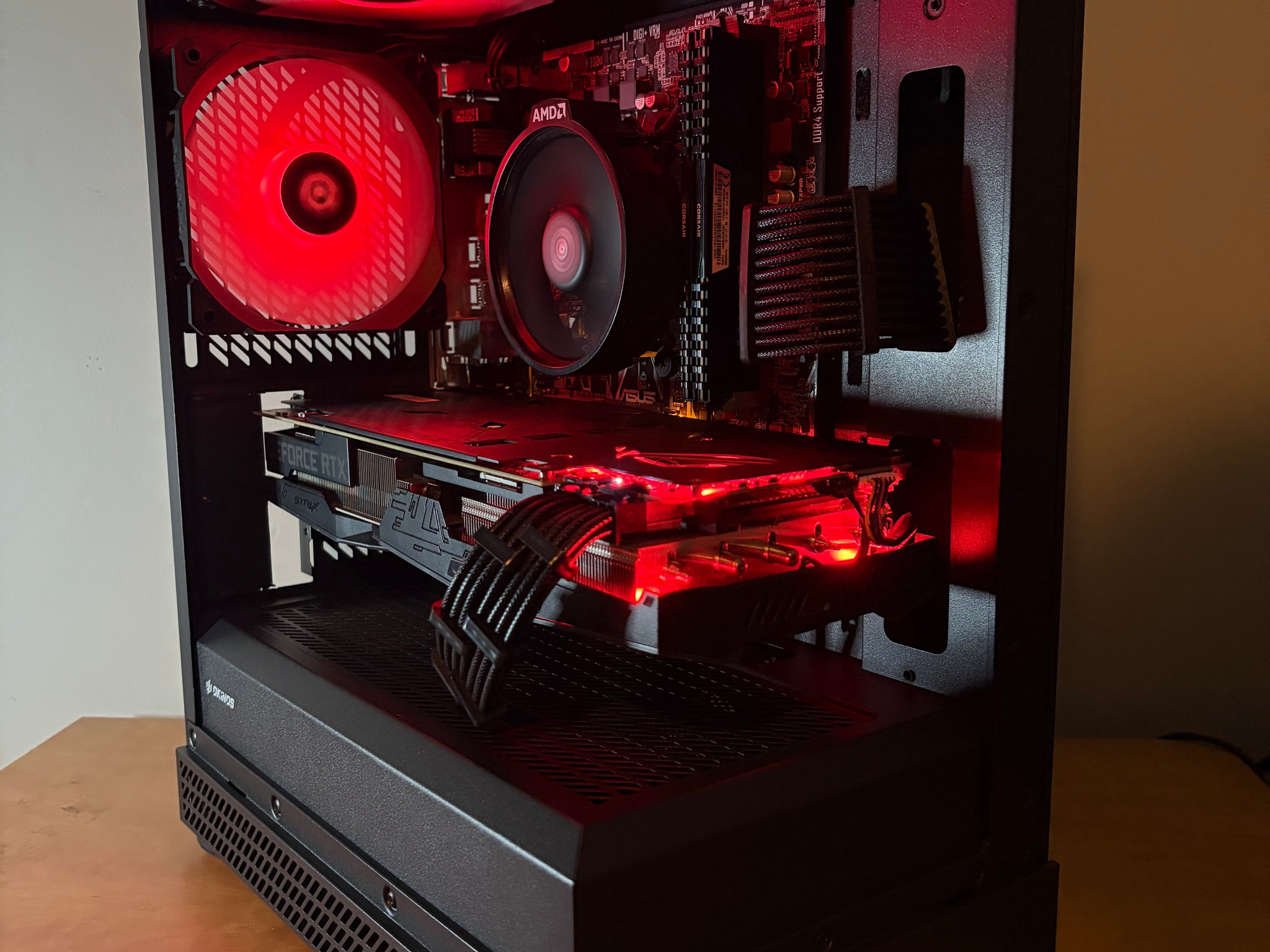 Ryzen 7 2700x, ROG STRIX 2060super, 16gb ddr4 kit