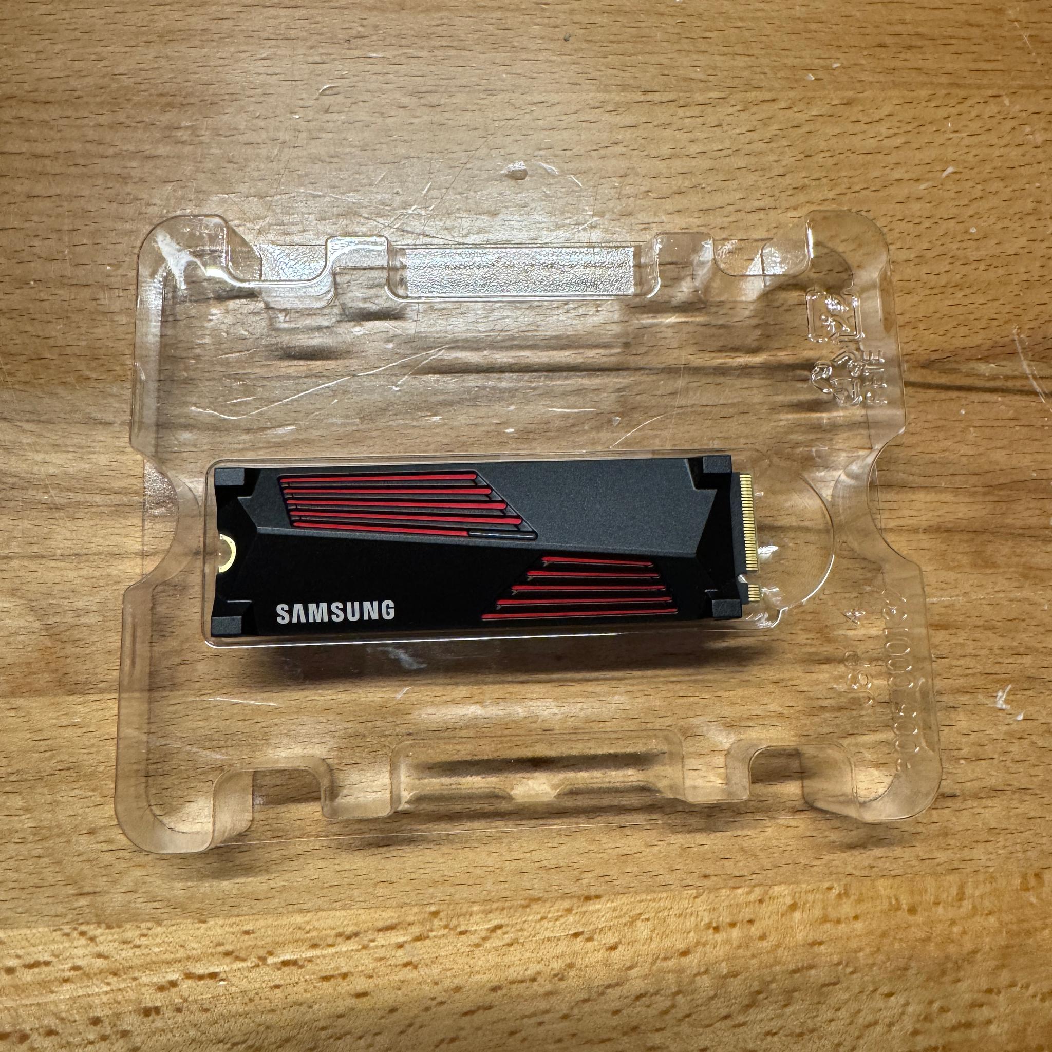 2TB Samsung 990 Pro w/ Heatsink