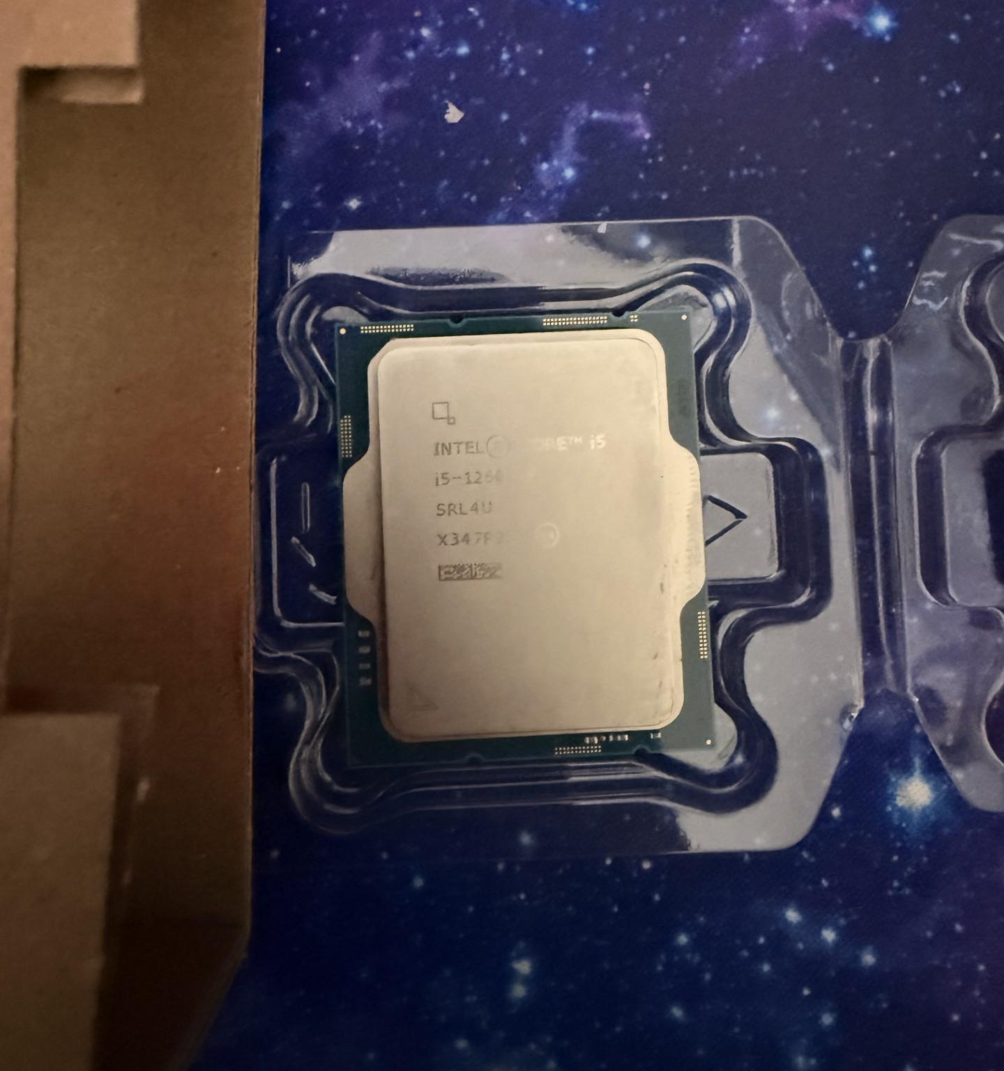 Intel Core i5-12600KF