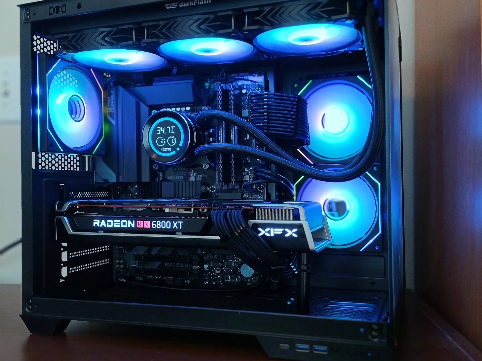 RX 6800XT 16GB | Intel i5 12600K | 32GB RAM