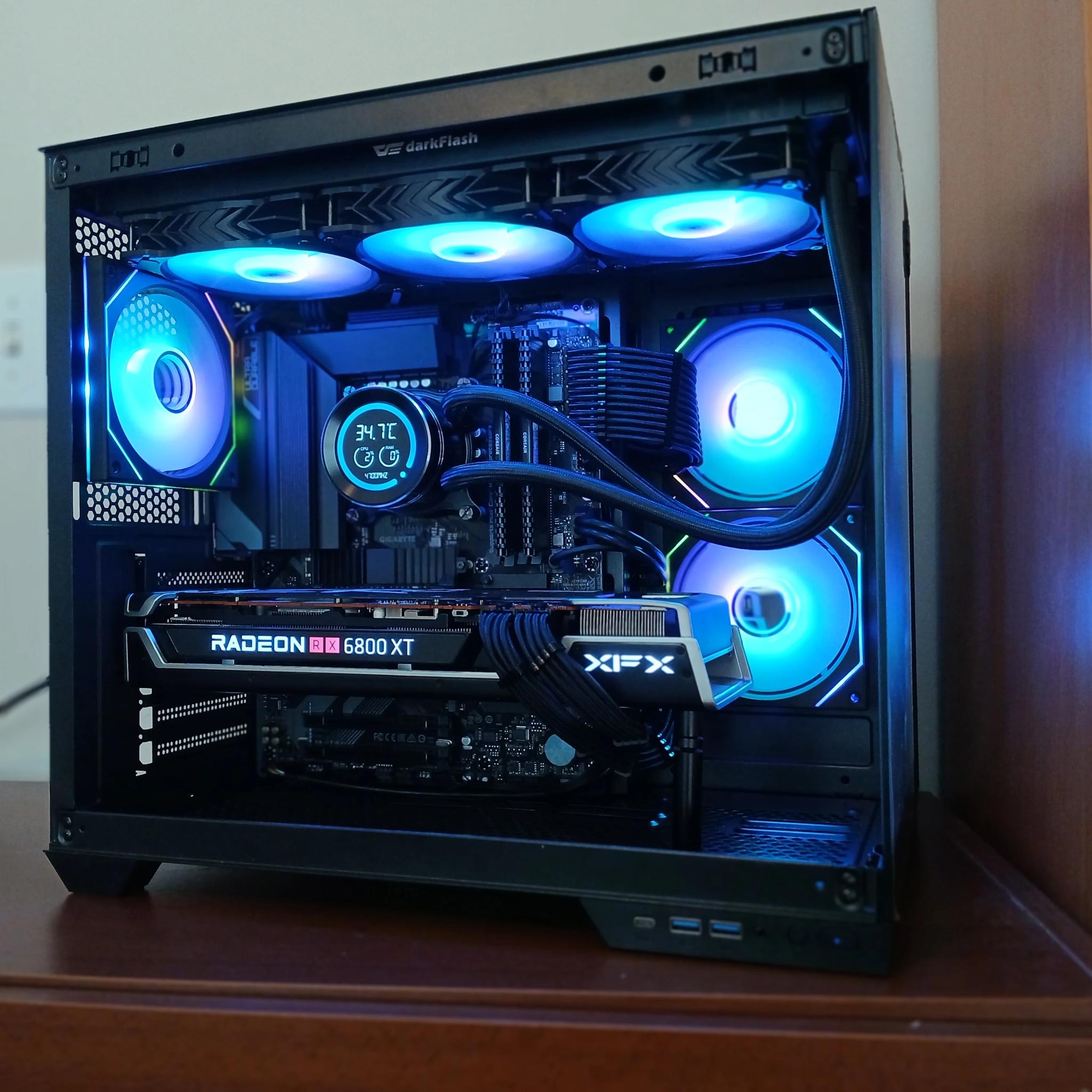 RX 6800XT 16GB | Intel i5 12600K | 32GB RAM