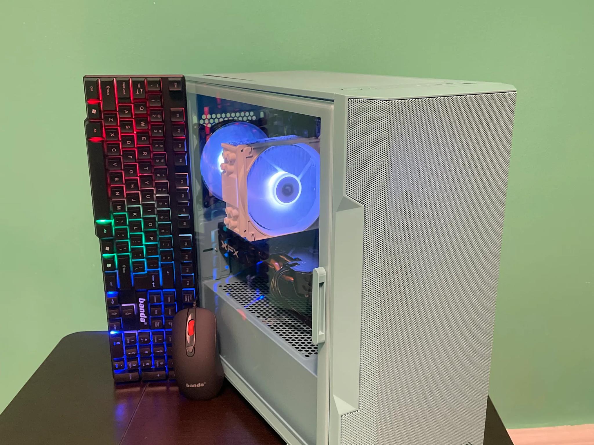 BLUE Glass Gaming PC | Intel i5 / Amd RX580 / 8GB / 600GB Win 10 Pro WiFi