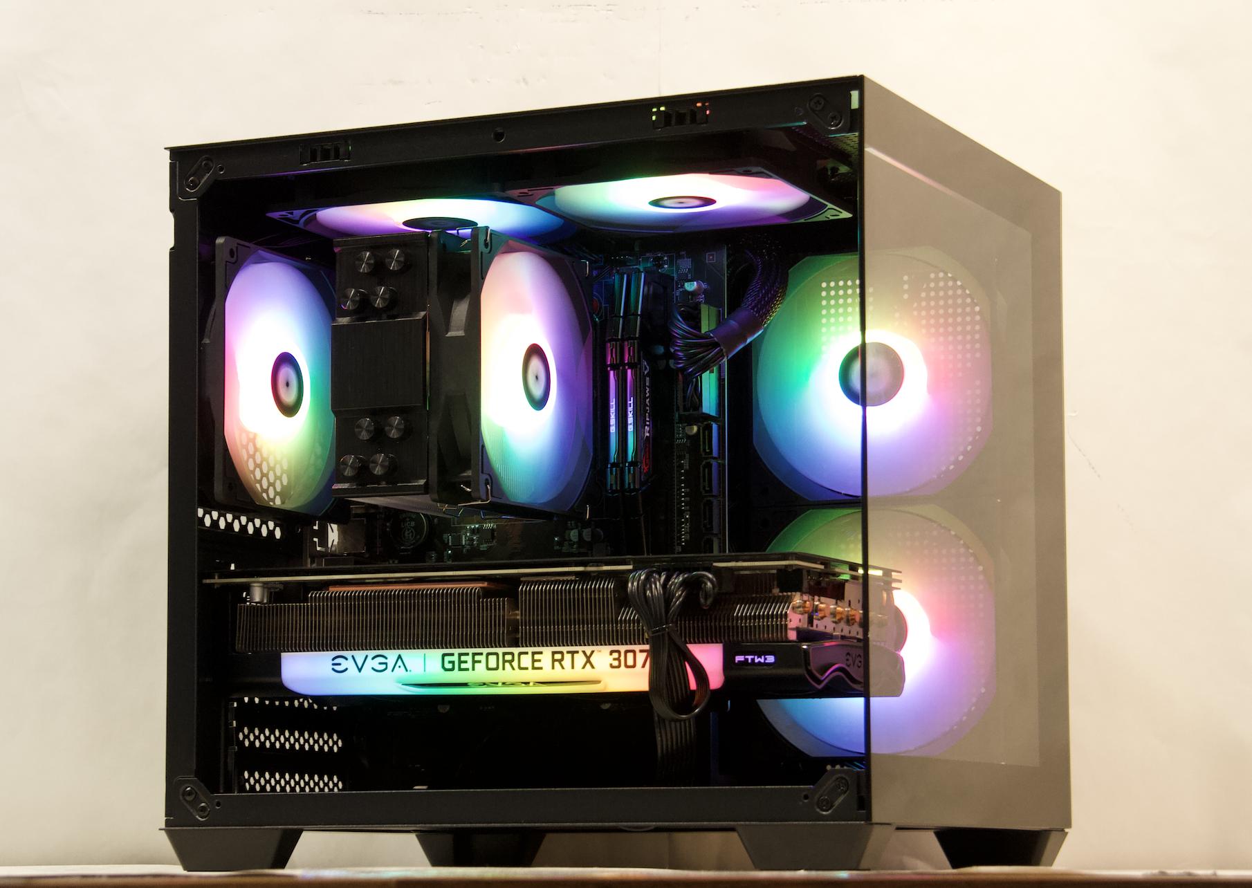 RTX 3070, Ryzen 5 5500, 32GB DDR4, 1TB NVMe SSD, WiFi - Gaming PC