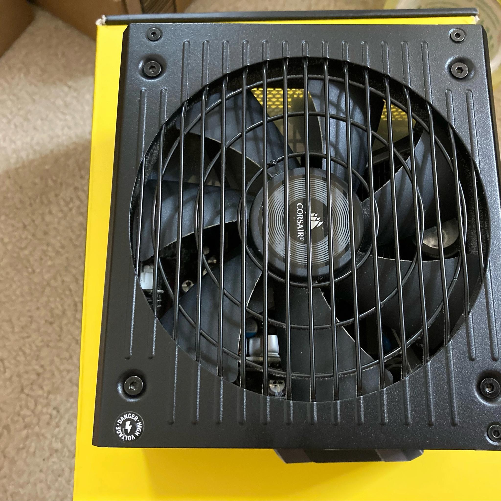 [INCLUDES CUSTOM CABLE EXTENSIONS!] Corsair RM650 80+ Gold Modular ATX PSU - Used, Good Condition 
