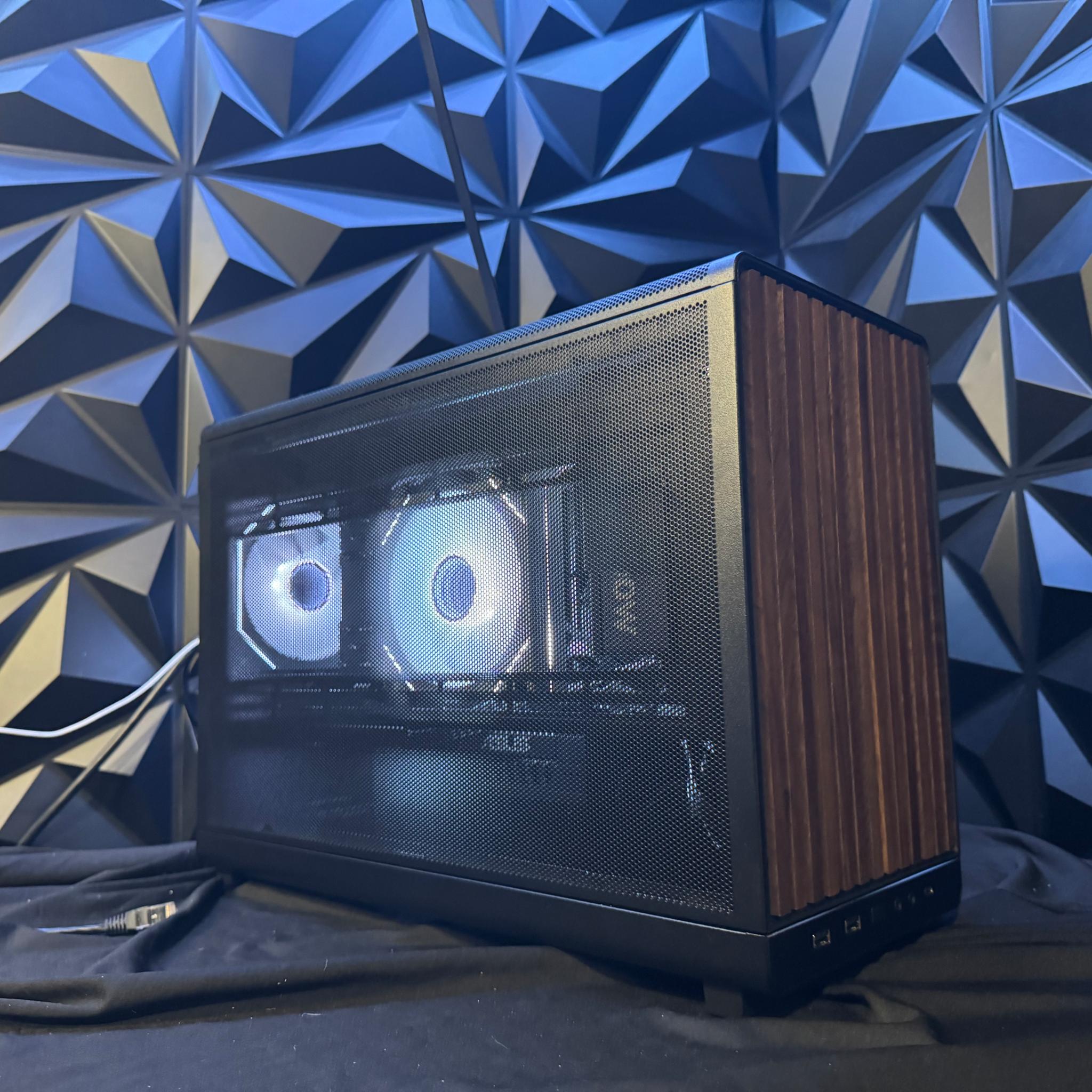 🔥 Black Wood 9696 🖤🌲 Ryzen 5 9600x | 9060XT 16GB| 32 GB DDR5 | 2 TB NVMe