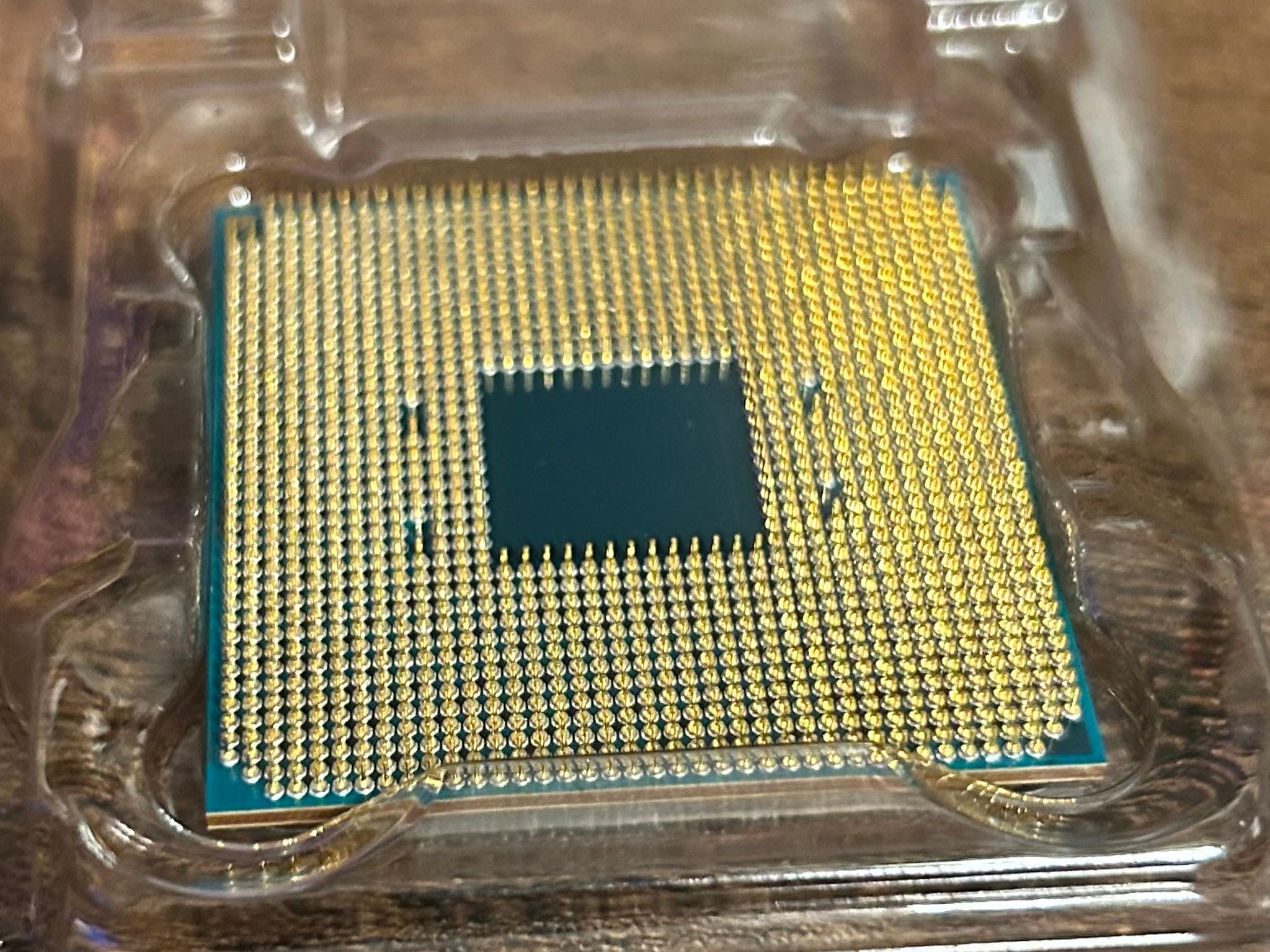Ryzen 2600 CPU / Stock Cooler