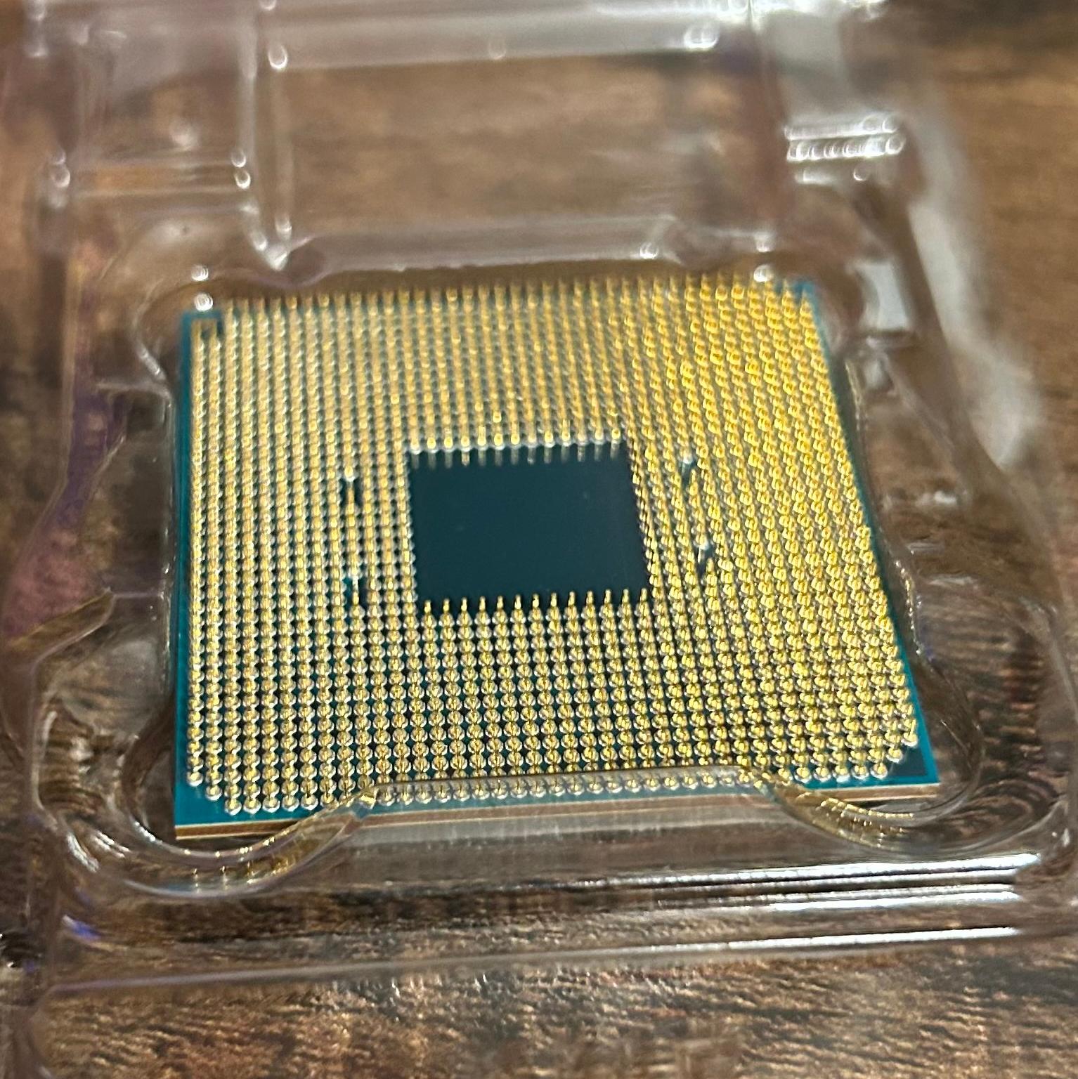 Ryzen 2600 CPU / Stock Cooler
