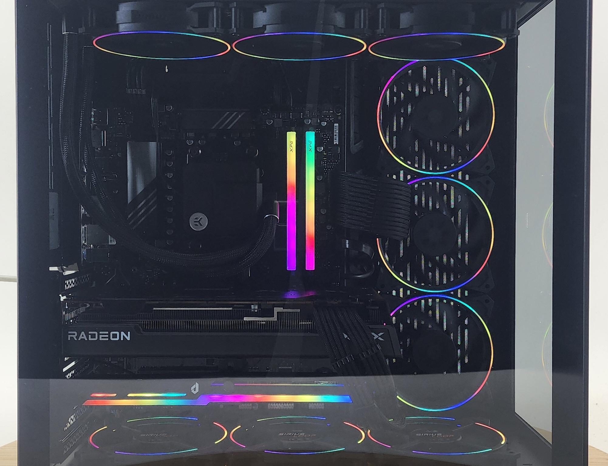 Gaming PC Ryzen 7 7800X3D 32GB RAM 1TB SSD RX 7800 XT 16GB Windows 11 PC