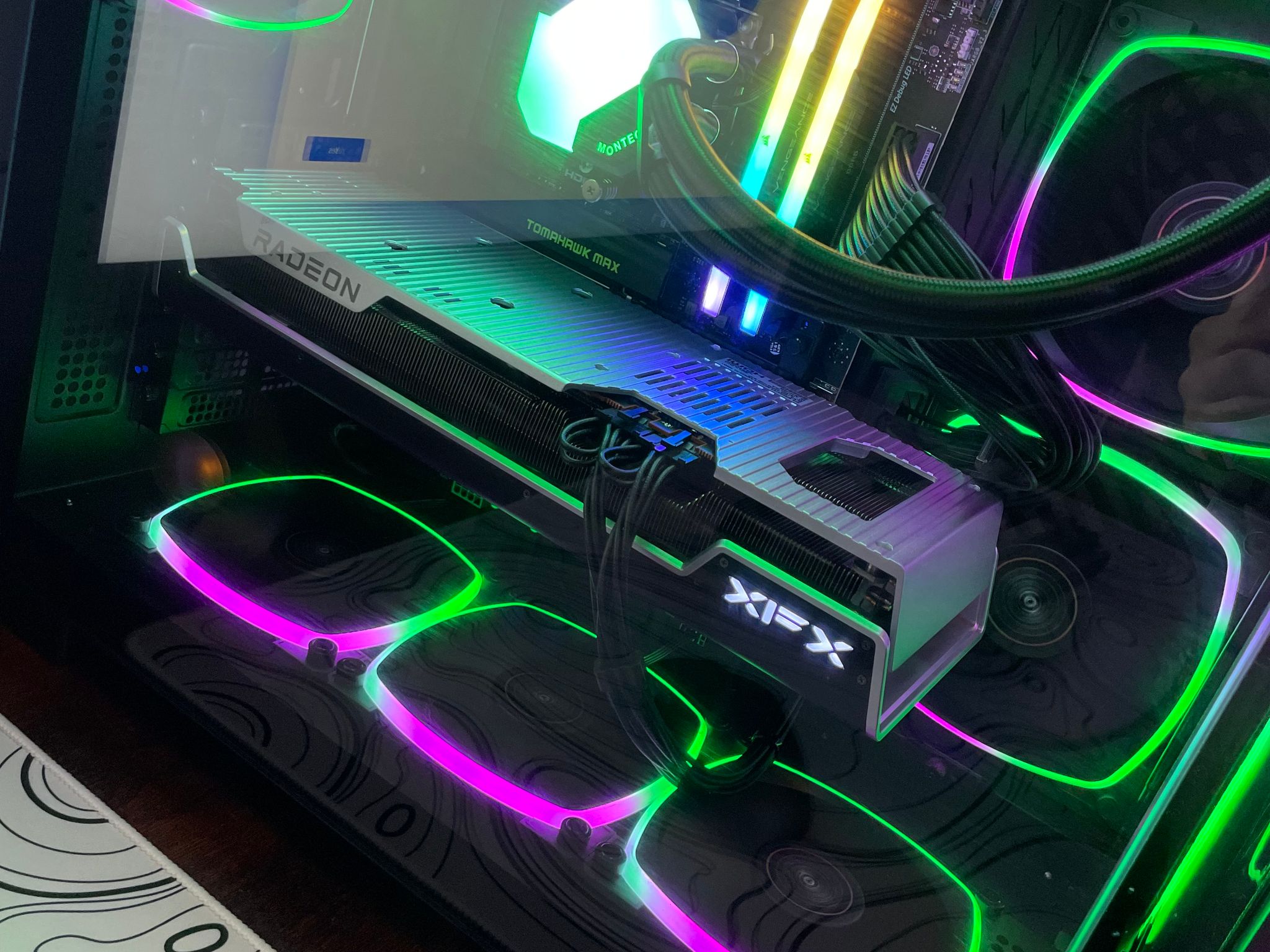 Custom Gaming PC Build 7800 XT RYZEN 5 9600x 32gb DDR5