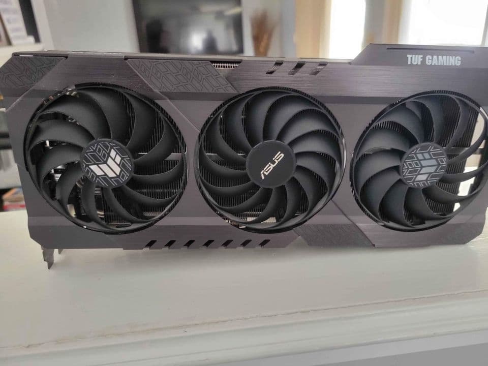 ASUS TUF Gaming Radeon RX 6800 OC Edition Triple-Fan 16GB GDDR6 PCIe 4.0