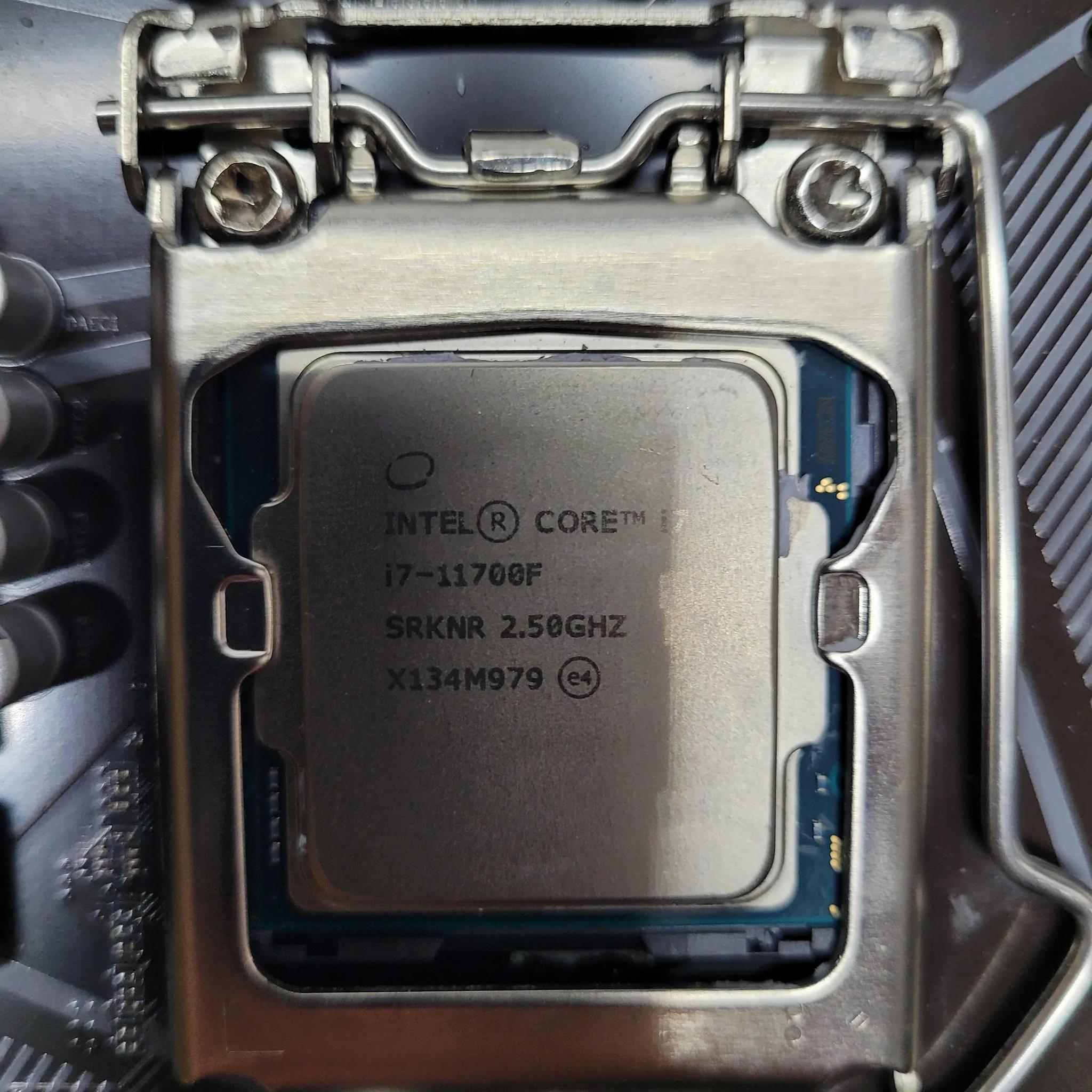 Motherboard and CPU Combo - Gigabyte B560 DS3H AC & Intel i7 11700f