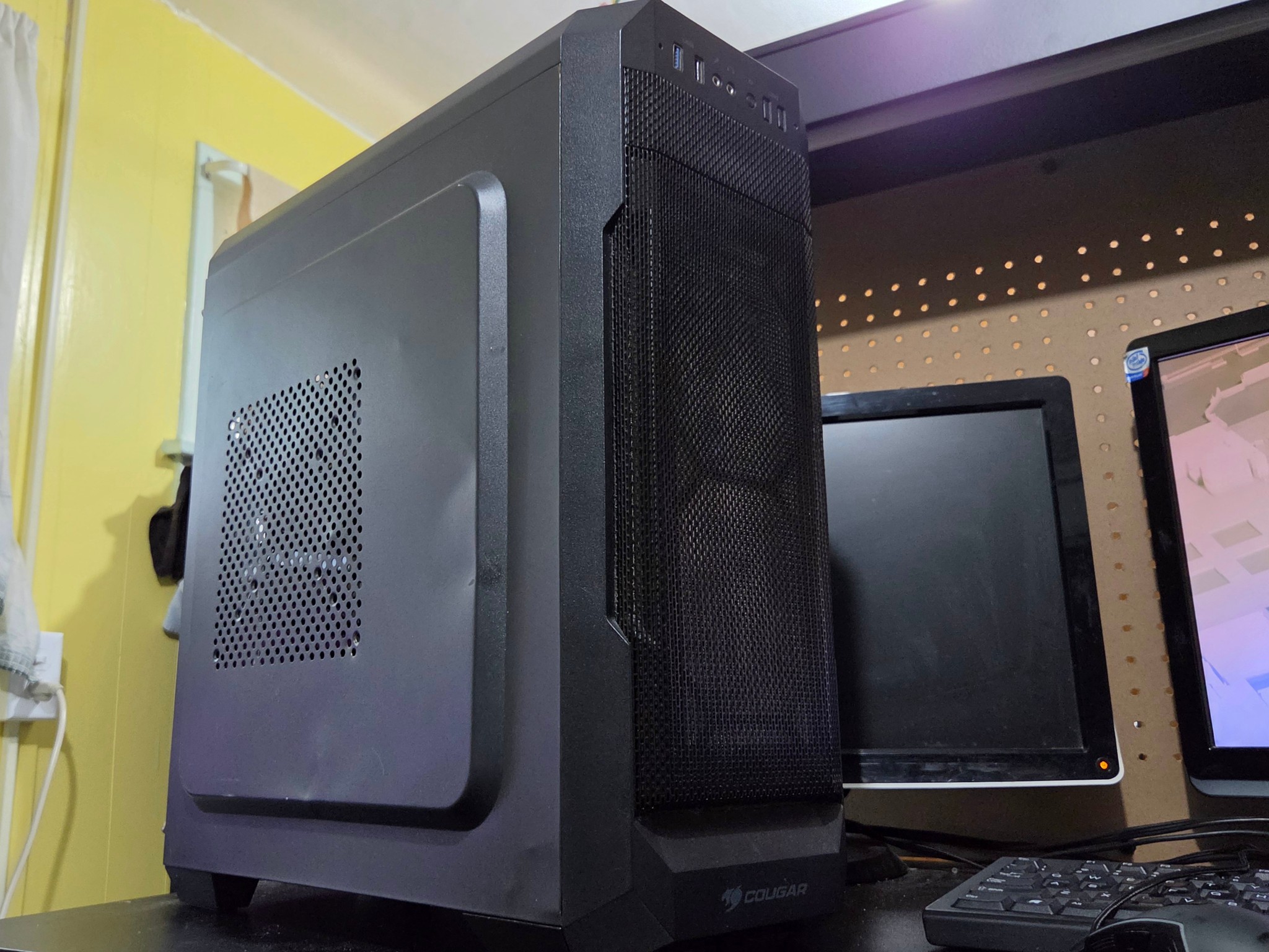 Ultra Budget Gaming PC: i7 870, RX 560D