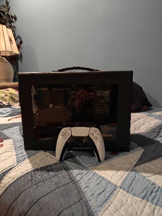 GamerX I-5 12600kf and Intel ARC 580 GPU 1TB m.2 nvme, 32 GB RAM in a matx small case.